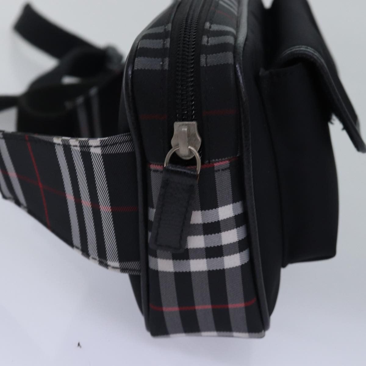 Burberry Burberry Nova Check shoulder Size ONE SIZE - 15 Thumbnail