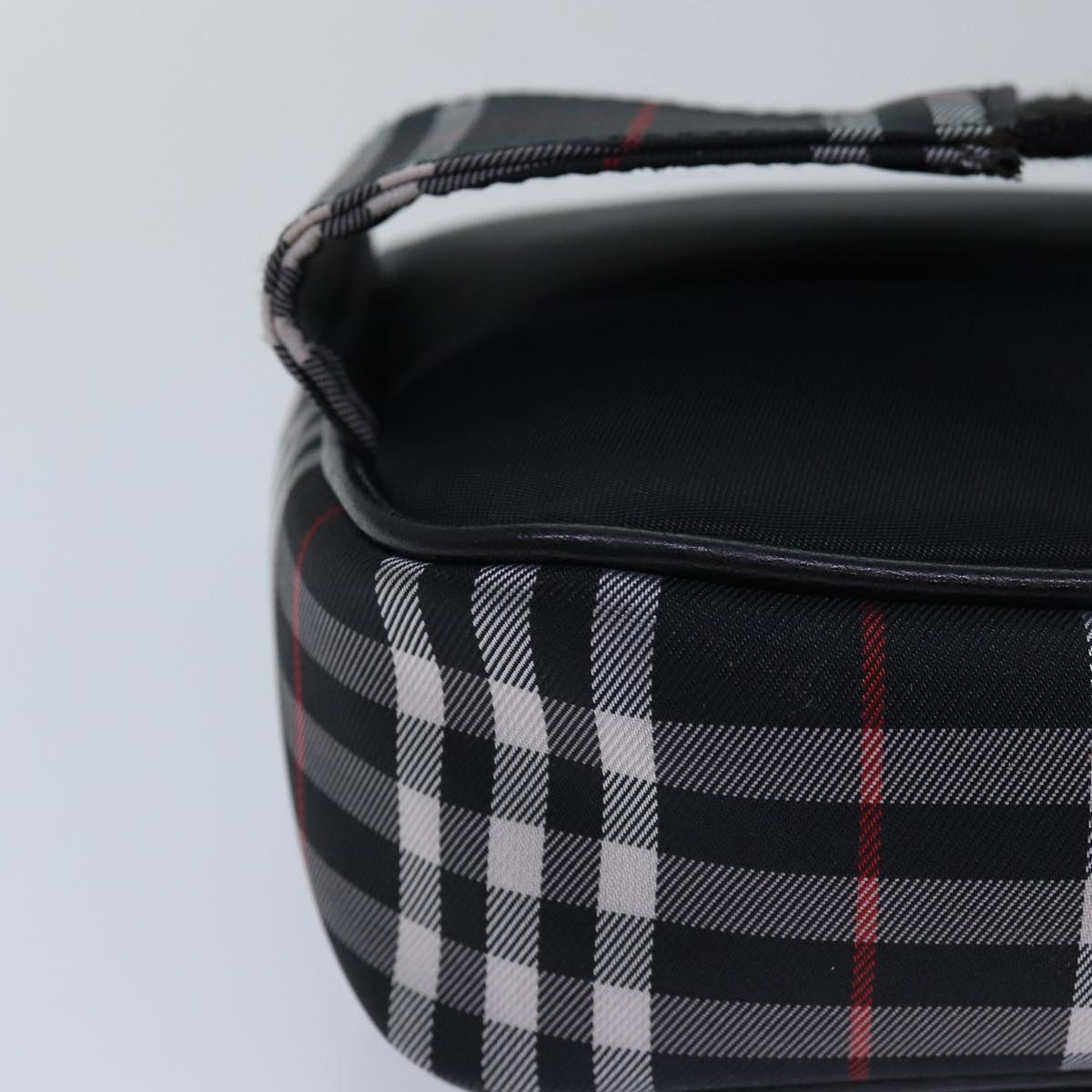 Burberry Burberry Nova Check shoulder Size ONE SIZE - 16 Thumbnail