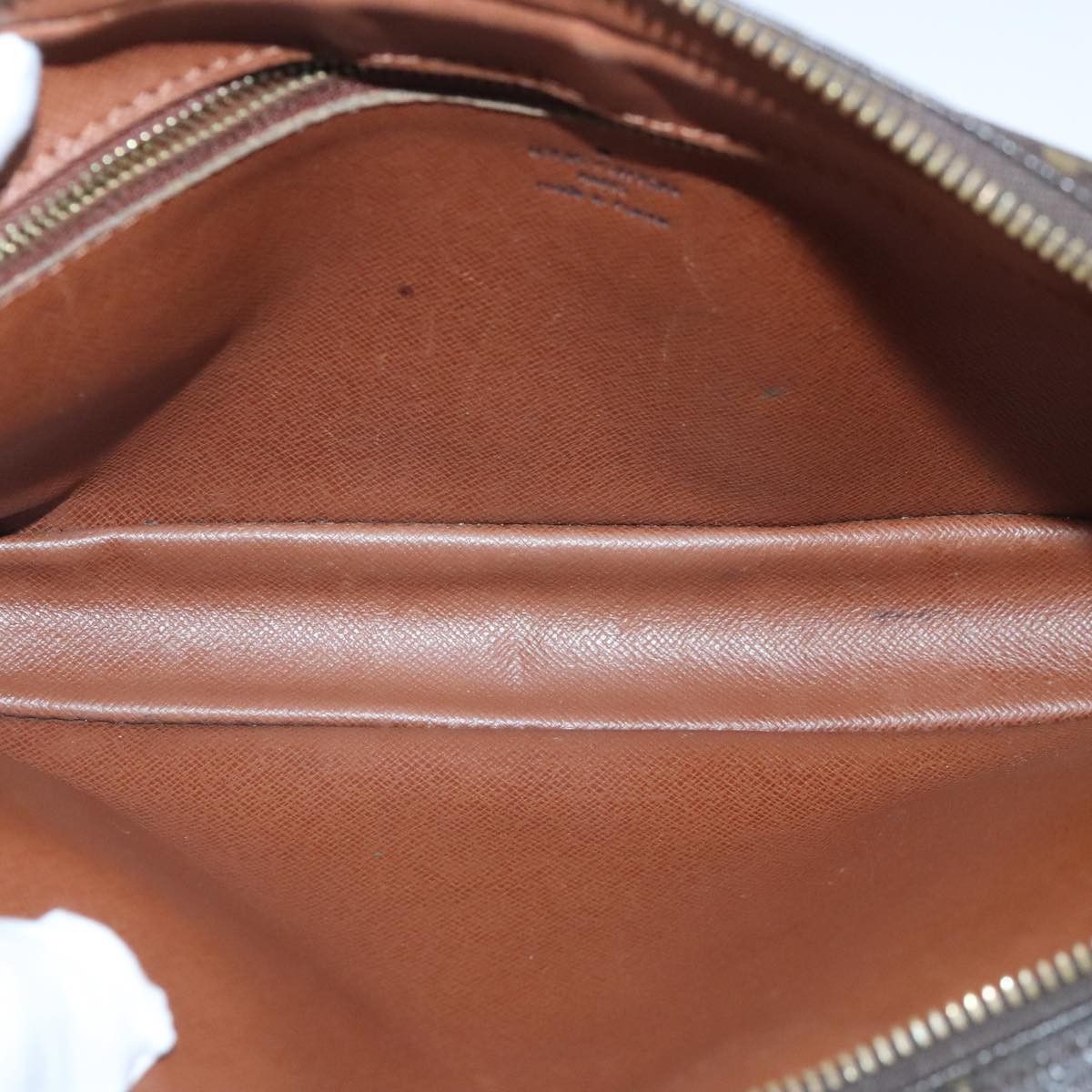 Louis Vuitton Louis Vuitton Marly Dragonne clutch Size ONE SIZE - 12 Thumbnail