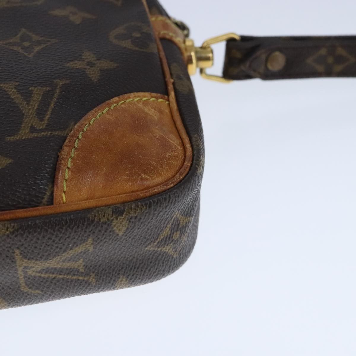 Louis Vuitton Louis Vuitton Marly Dragonne clutch Size ONE SIZE - 9 Thumbnail