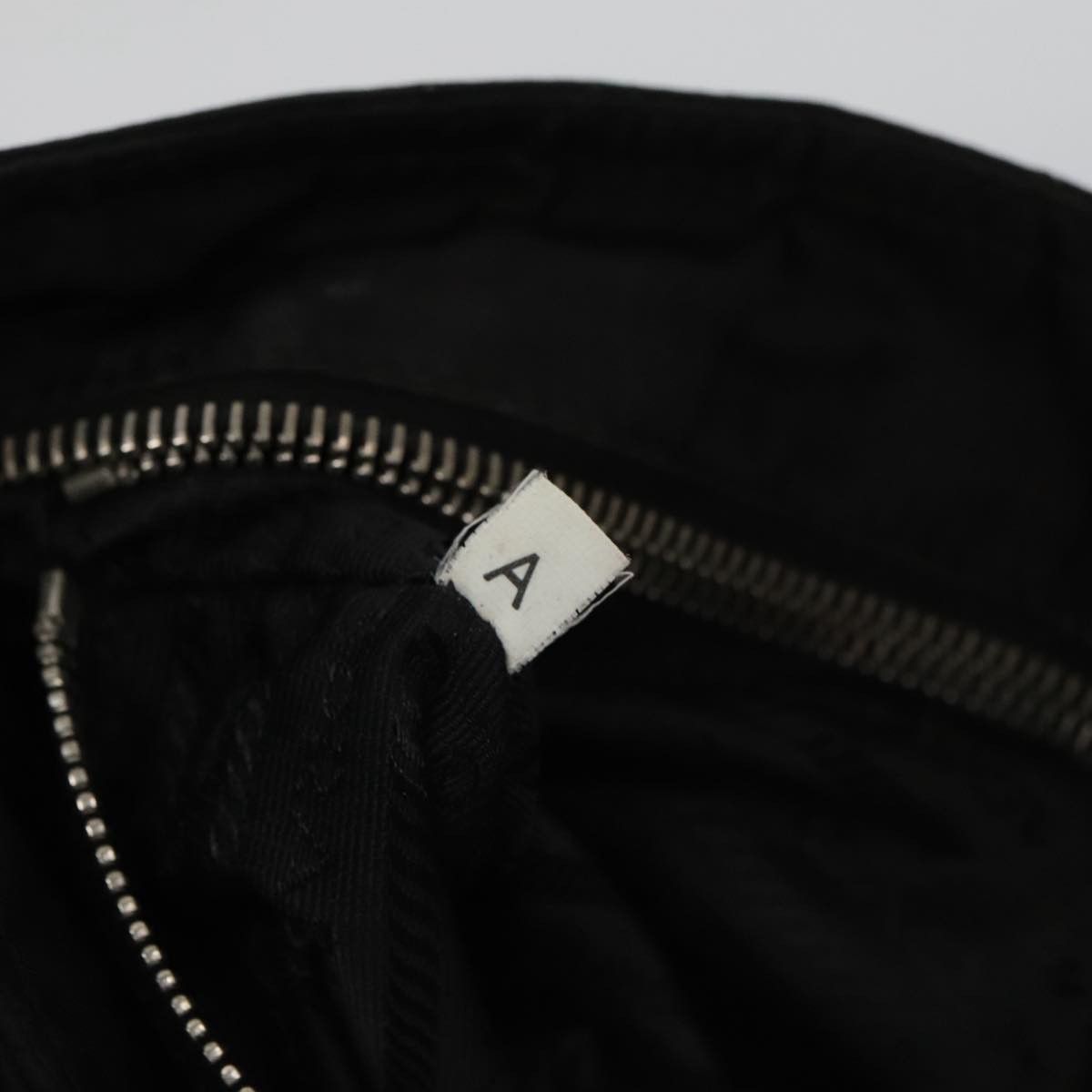 Prada Prada Tessuto shoulder Size ONE SIZE - 15 Thumbnail