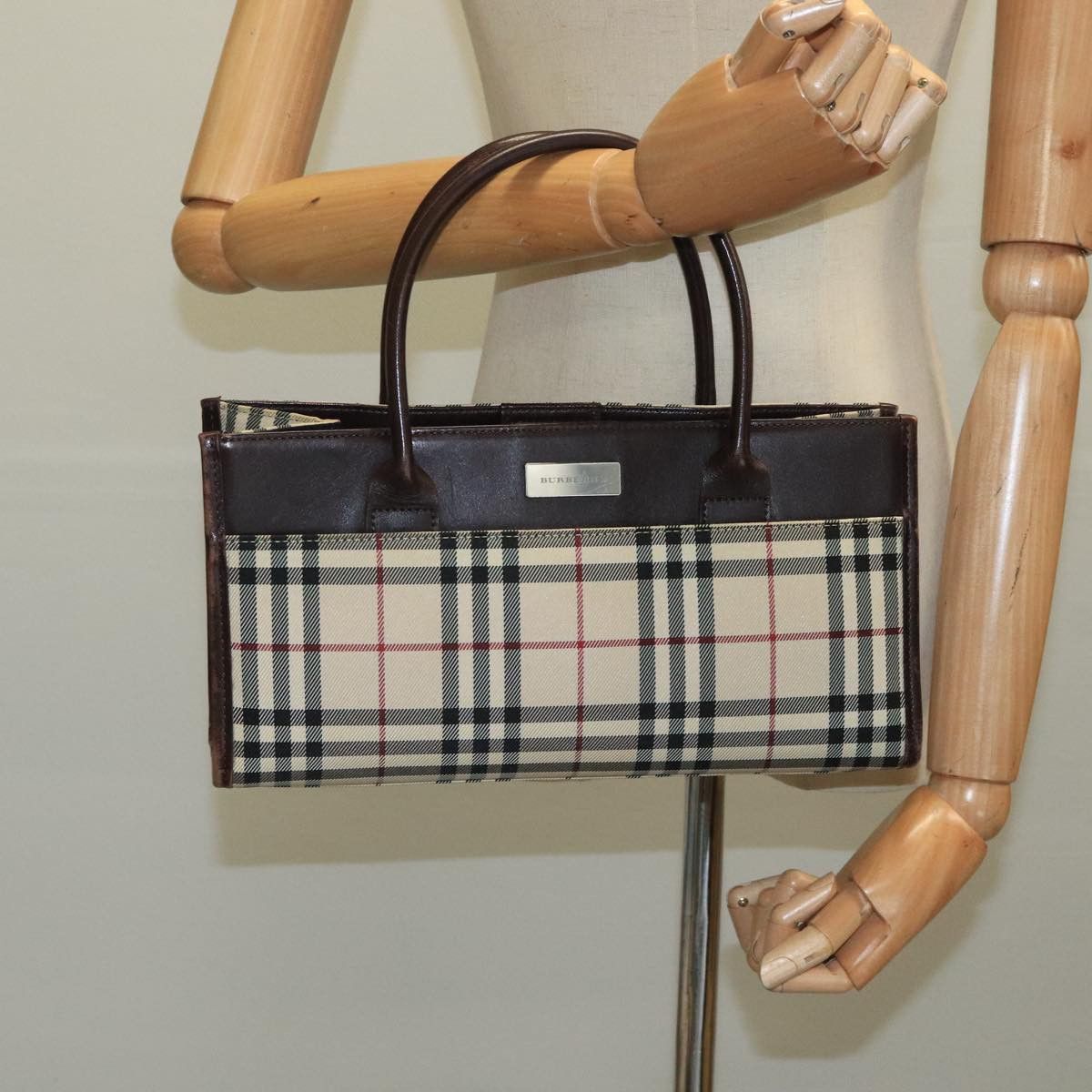 Burberry Burberry Nova Check handbag Size ONE SIZE - 14 Thumbnail