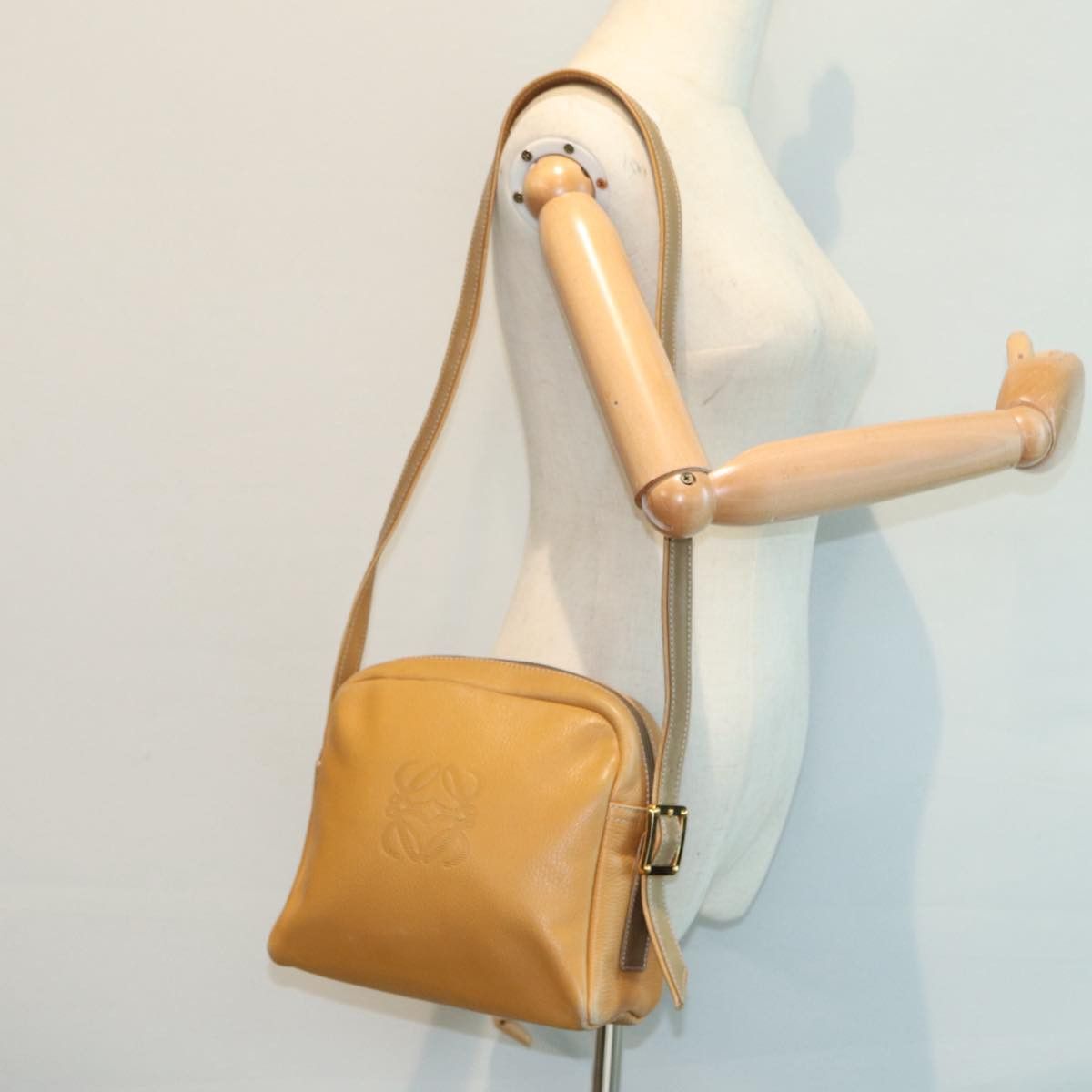 Loewe Loewe Anagram shoulder Size ONE SIZE - 10 Thumbnail