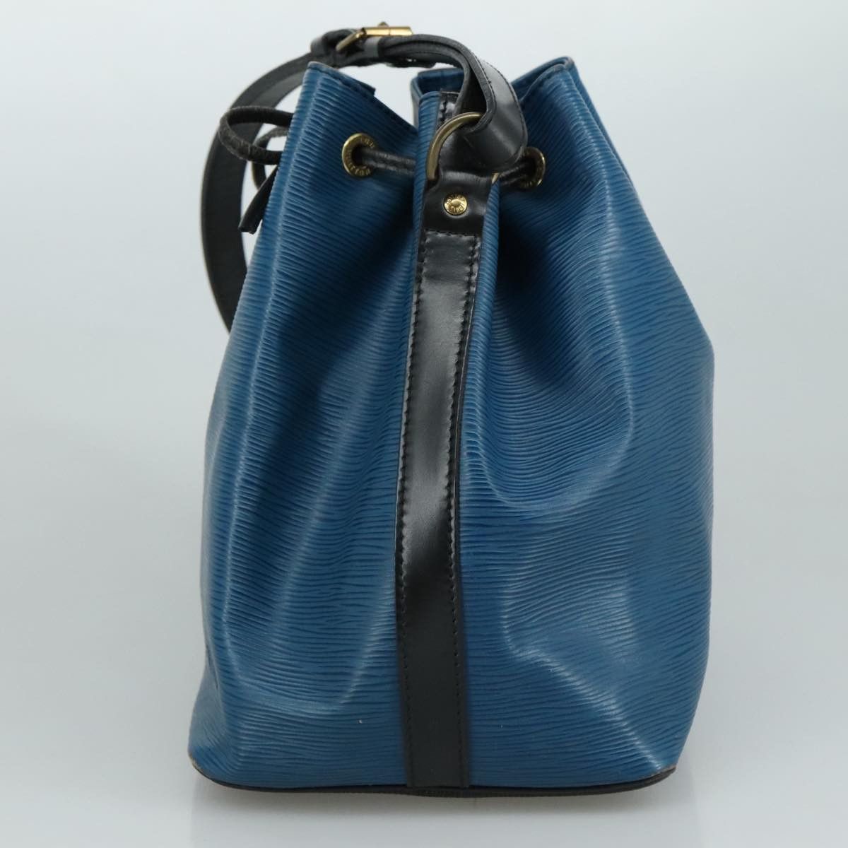 Louis Vuitton Louis Vuitton Petit Noé shoulder Size ONE SIZE - 4 Thumbnail