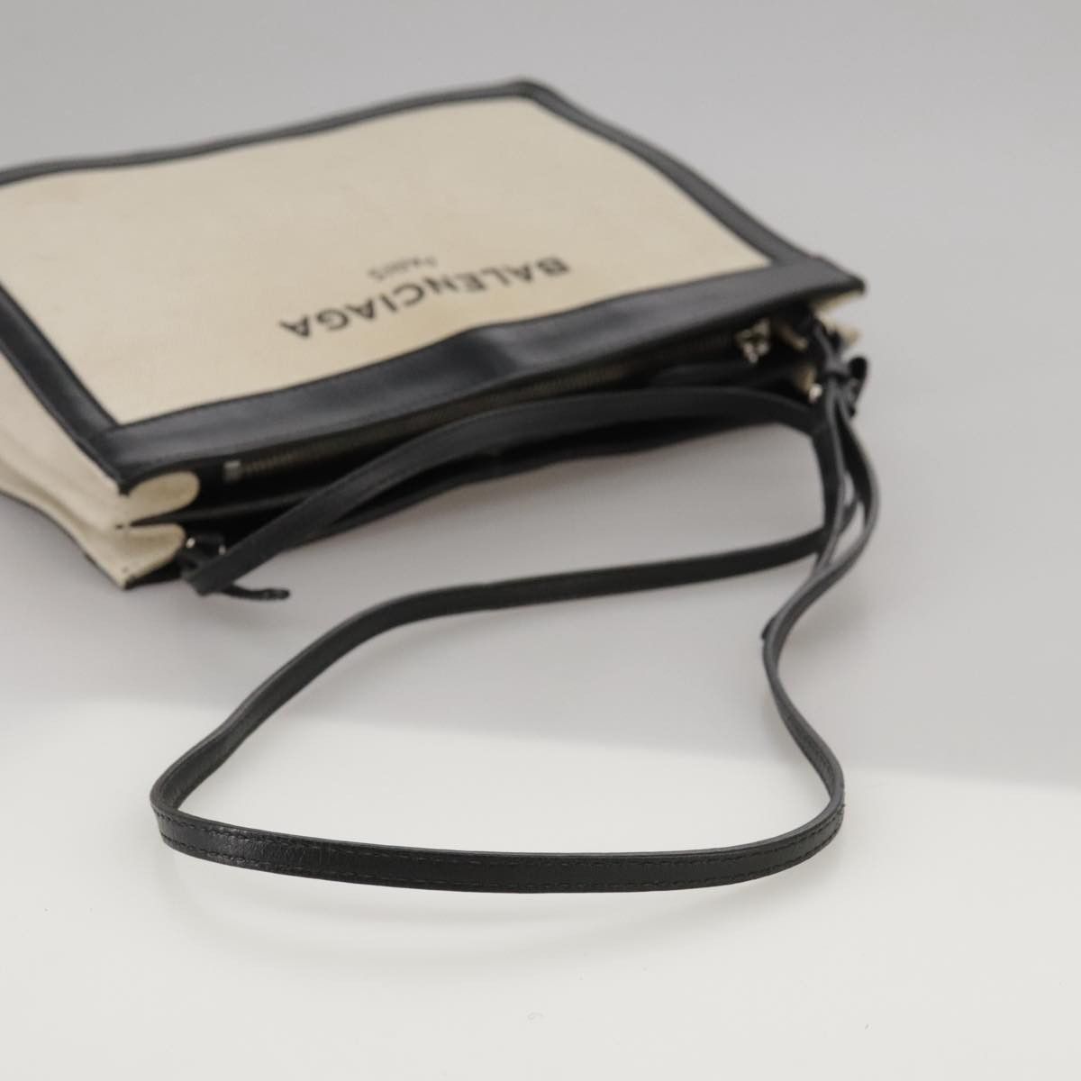 Balenciaga Balenciaga Navy pouch clutch Size ONE SIZE - 5 Thumbnail