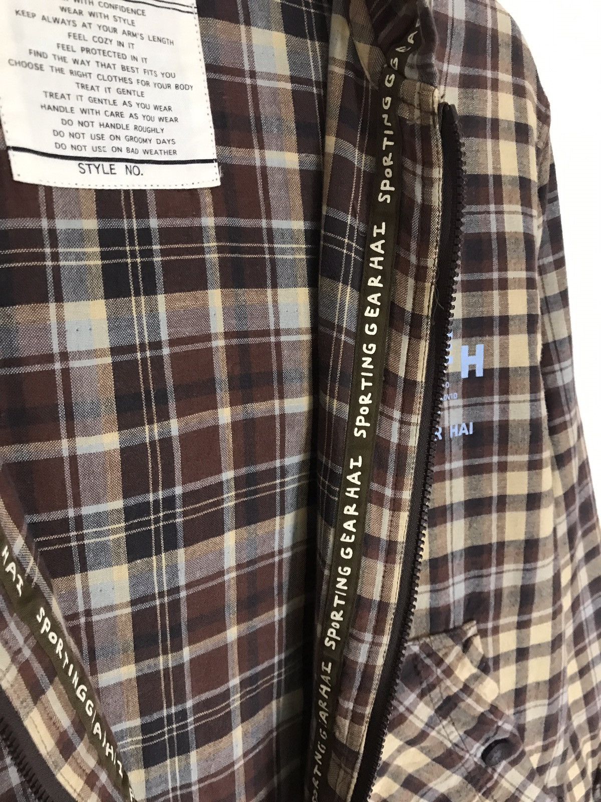 Hai Sporting Gear TARTAN CASUAL JAPAN DESIGN HAI SPORTING GEAR RARE Size US M / EU 48-50 / 2 - 5 Thumbnail