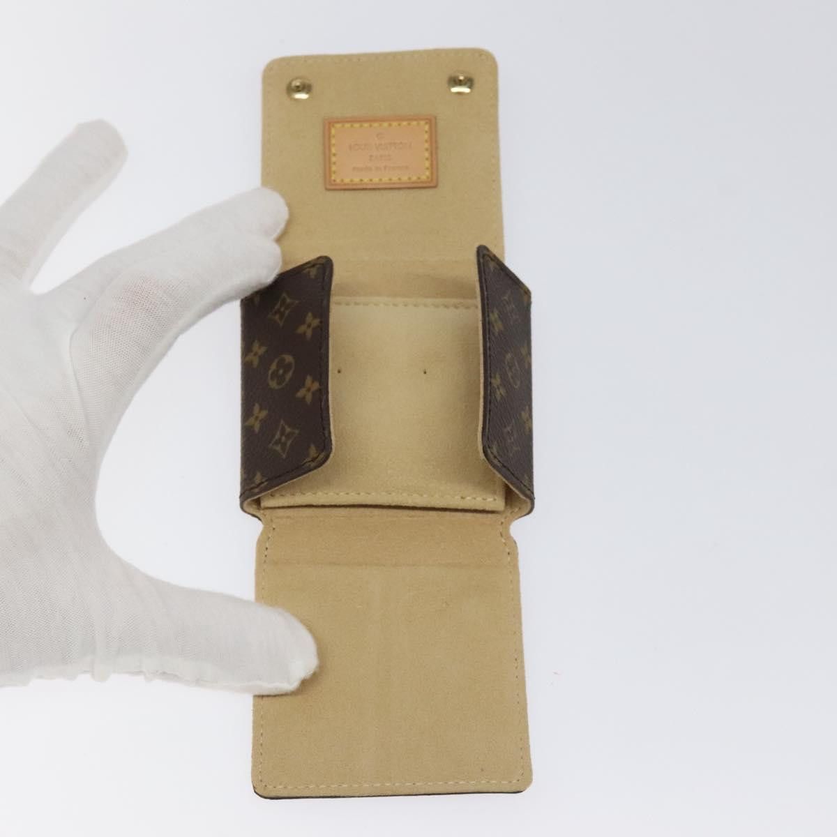 Louis Vuitton Louis Vuitton Jewelry case wallet Size ONE SIZE - 17 Thumbnail