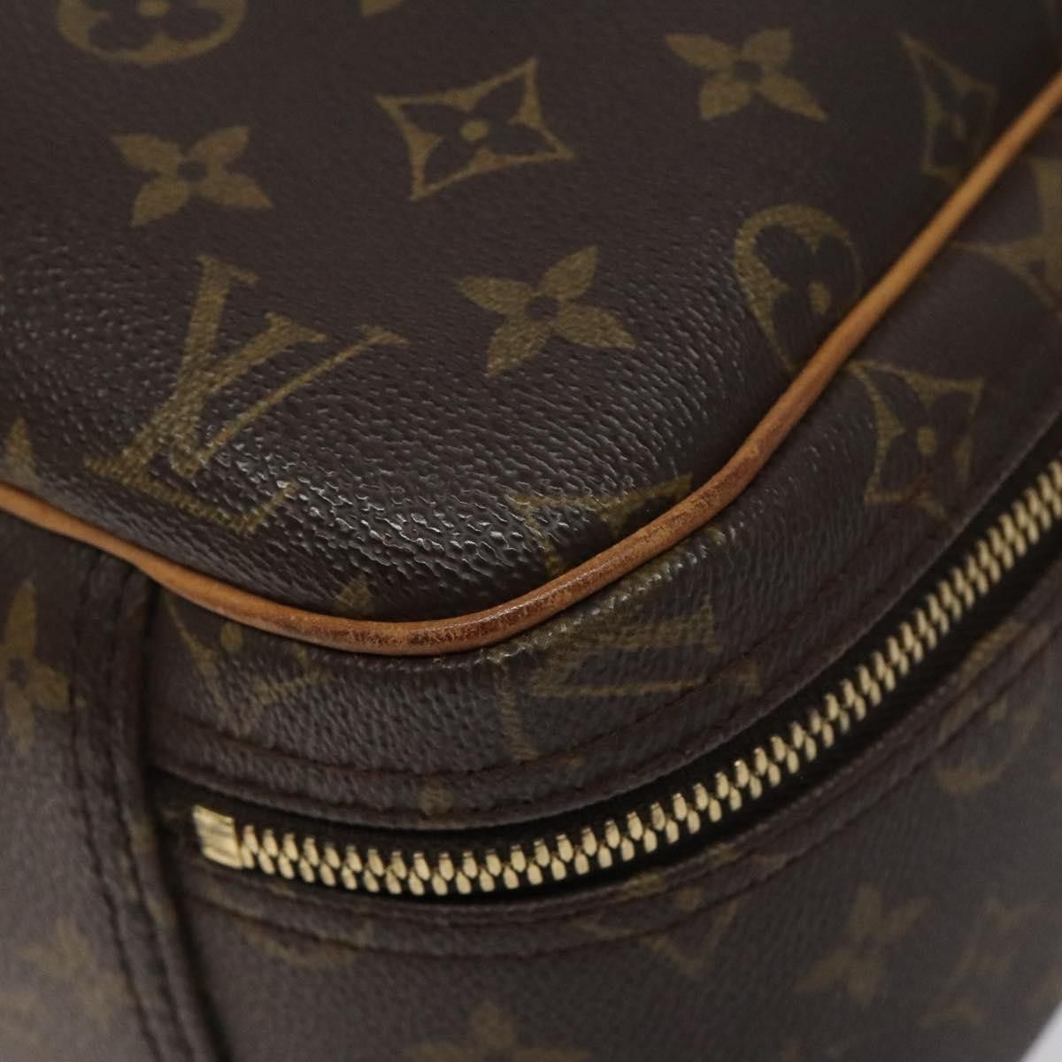 Louis Vuitton Louis Vuitton Excursion handbag Size ONE SIZE - 6 Thumbnail
