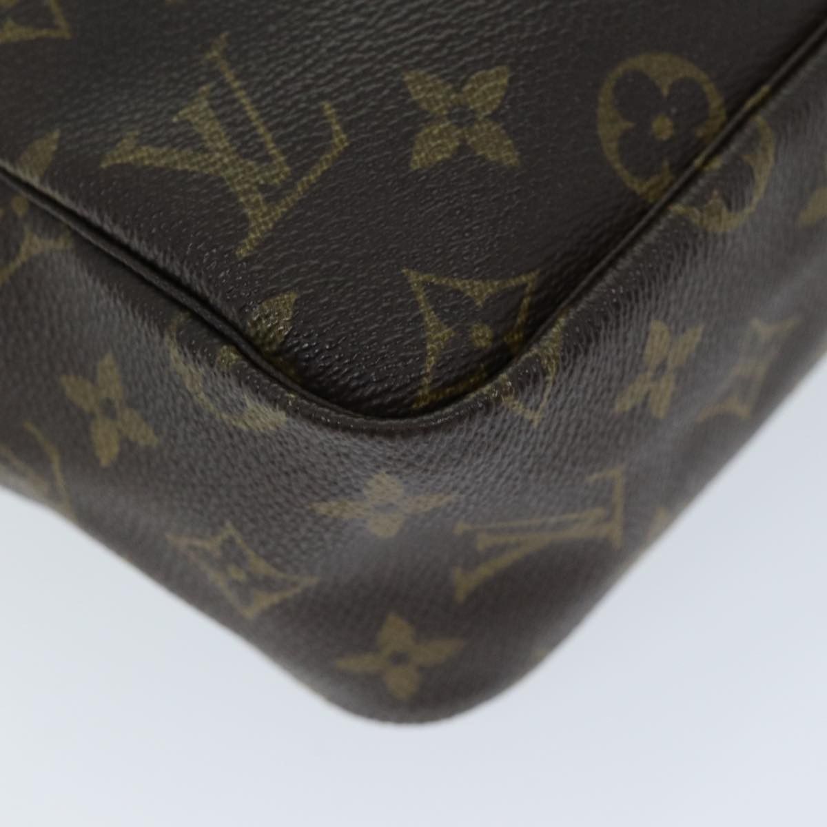 Louis Vuitton Louis Vuitton Trousse de Toilette clutch Size ONE SIZE - 11 Thumbnail