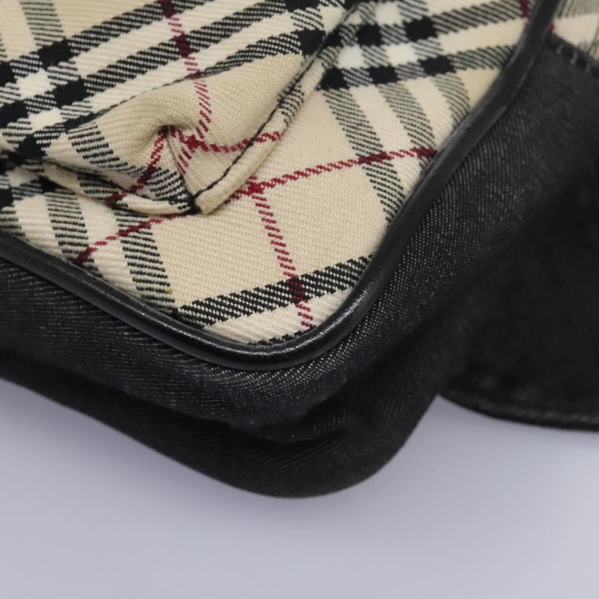 Burberry Burberry Nova Check shoulder Size ONE SIZE - 18 Thumbnail