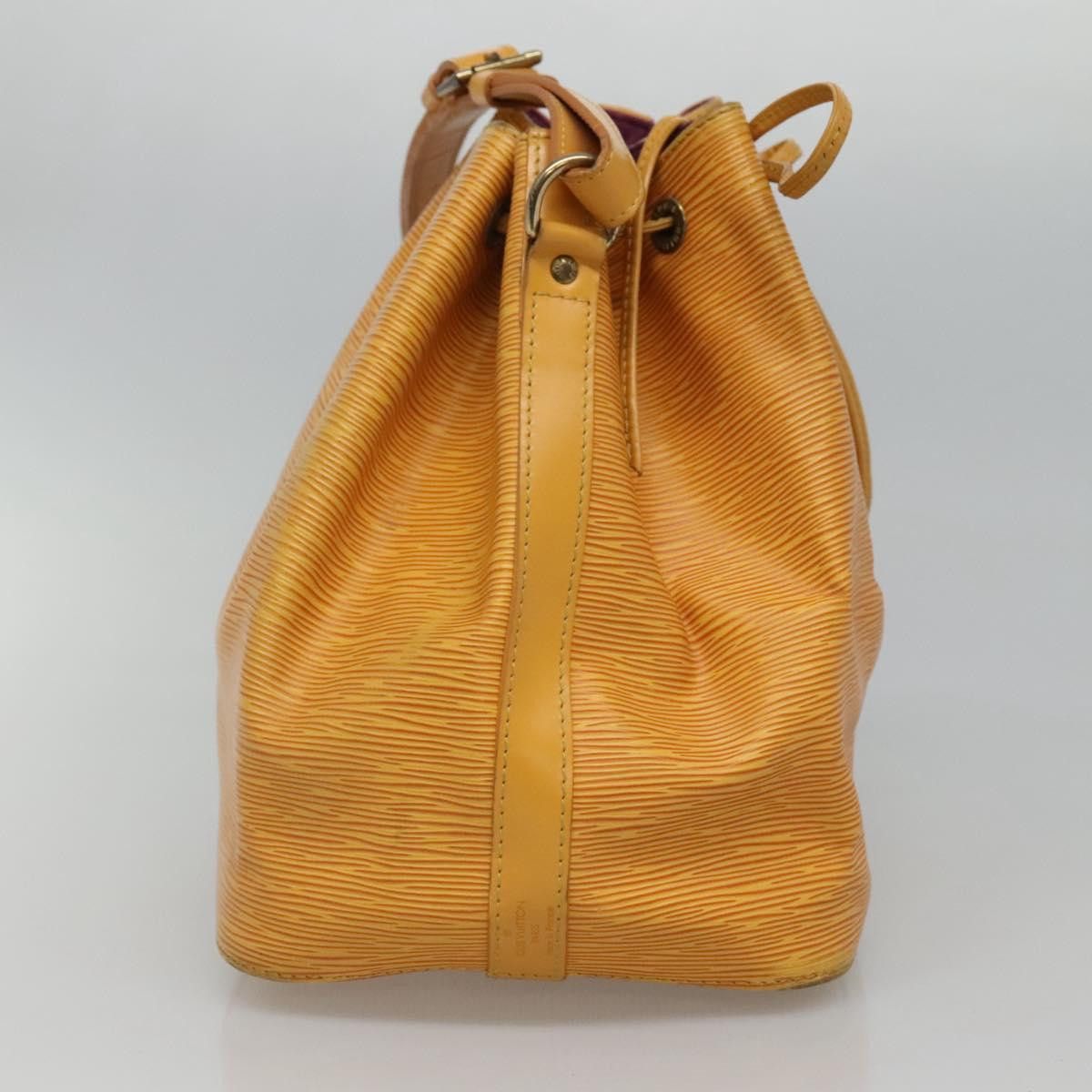 Louis Vuitton Louis Vuitton Petit Noé shoulder Size ONE SIZE - 3 Thumbnail