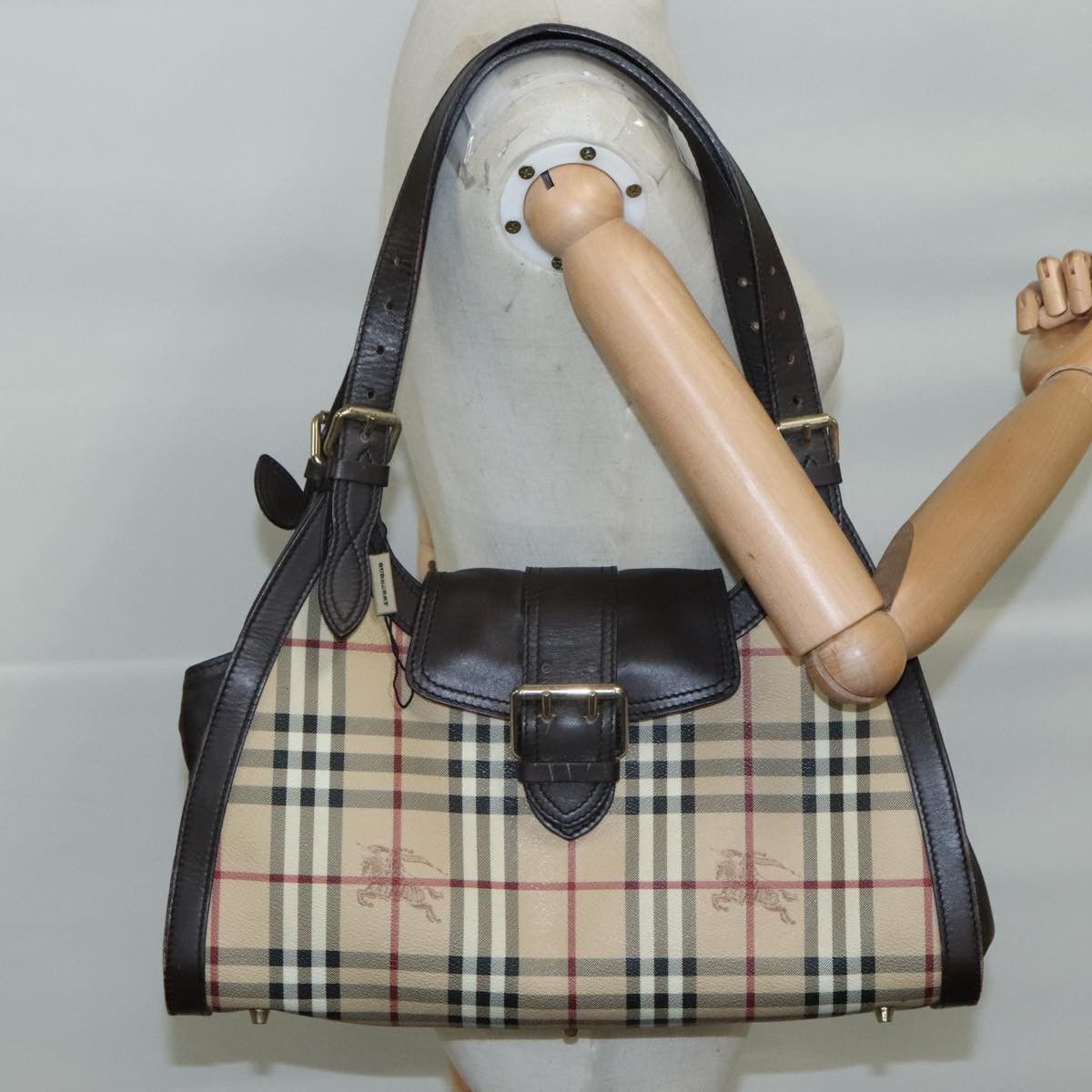 Burberry Burberry Nova Check shoulder Size ONE SIZE - 14 Thumbnail
