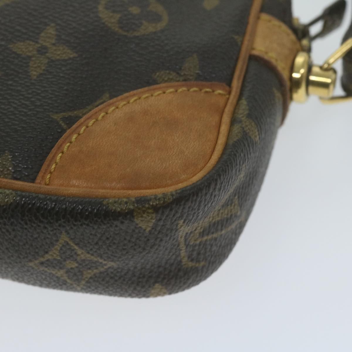 Louis Vuitton Louis Vuitton Marly Dragonne clutch Size ONE SIZE - 14 Thumbnail
