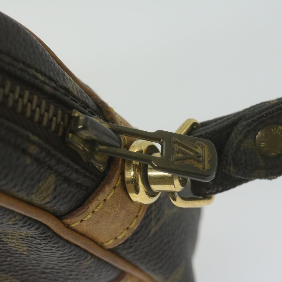 Louis Vuitton Louis Vuitton Marly Dragonne clutch Size ONE SIZE - 16 Thumbnail