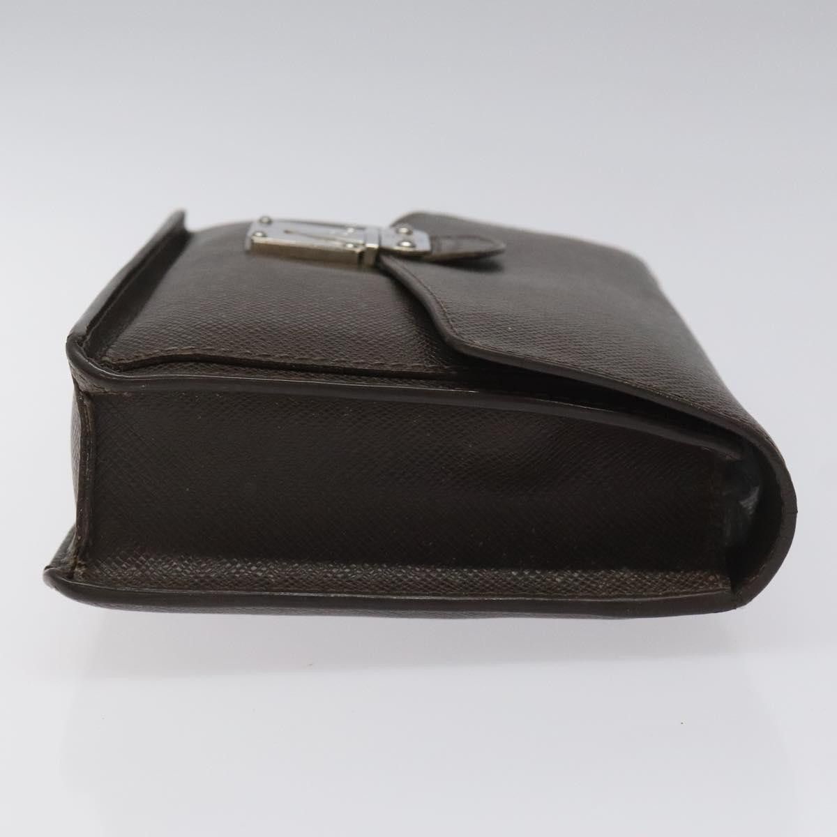 Louis Vuitton Louis Vuitton Belaia clutch Size ONE SIZE - 3 Thumbnail