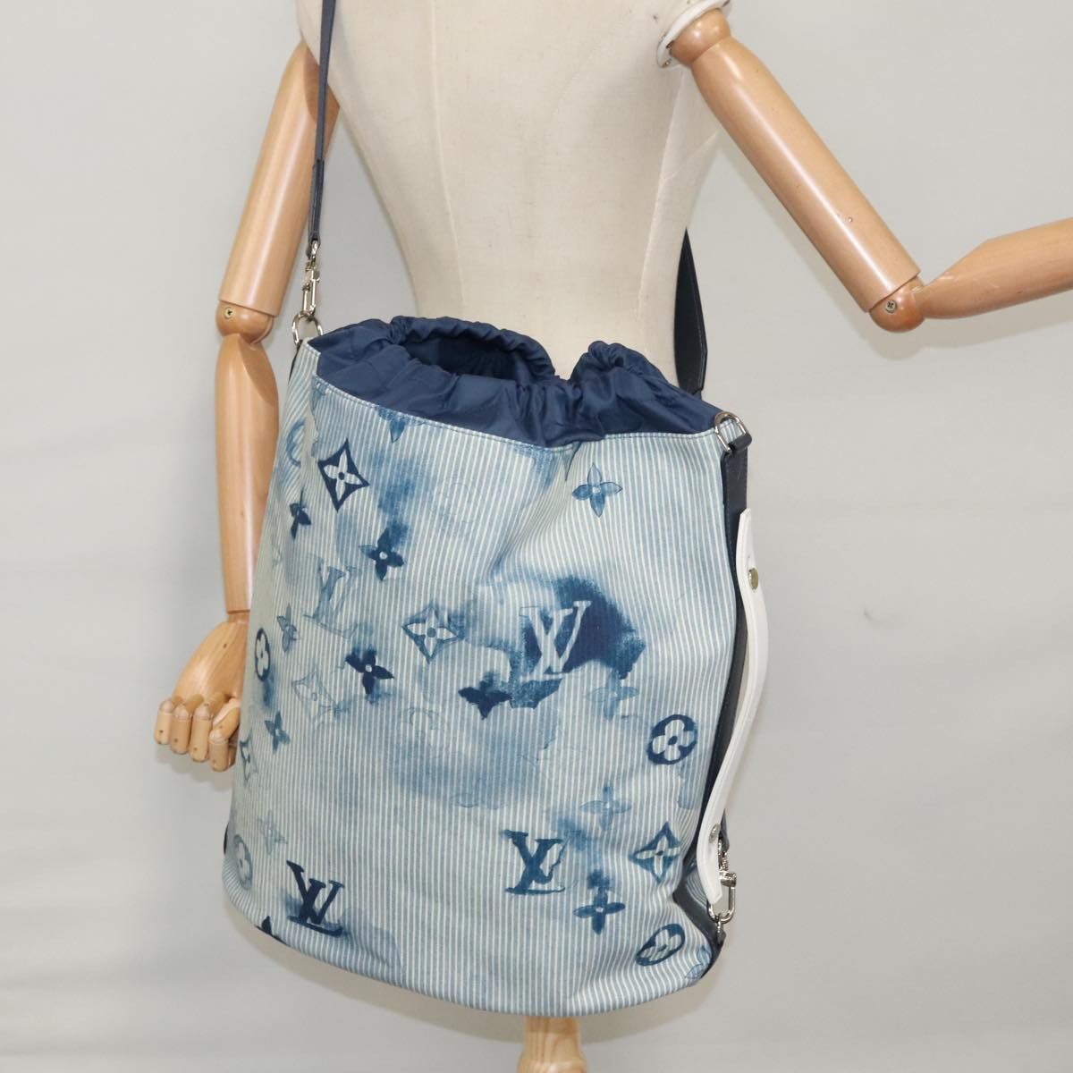 Louis Vuitton Louis Vuitton Marin shoulder Size ONE SIZE - 25 Thumbnail