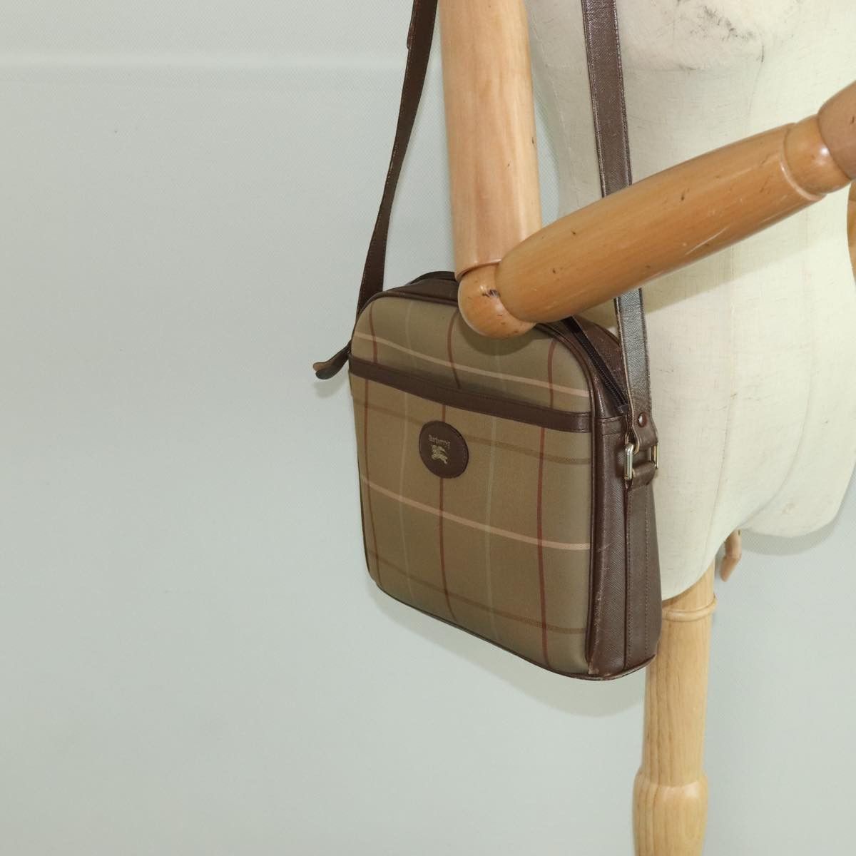 Burberry Burberry Nova Check shoulder Size ONE SIZE - 14 Thumbnail