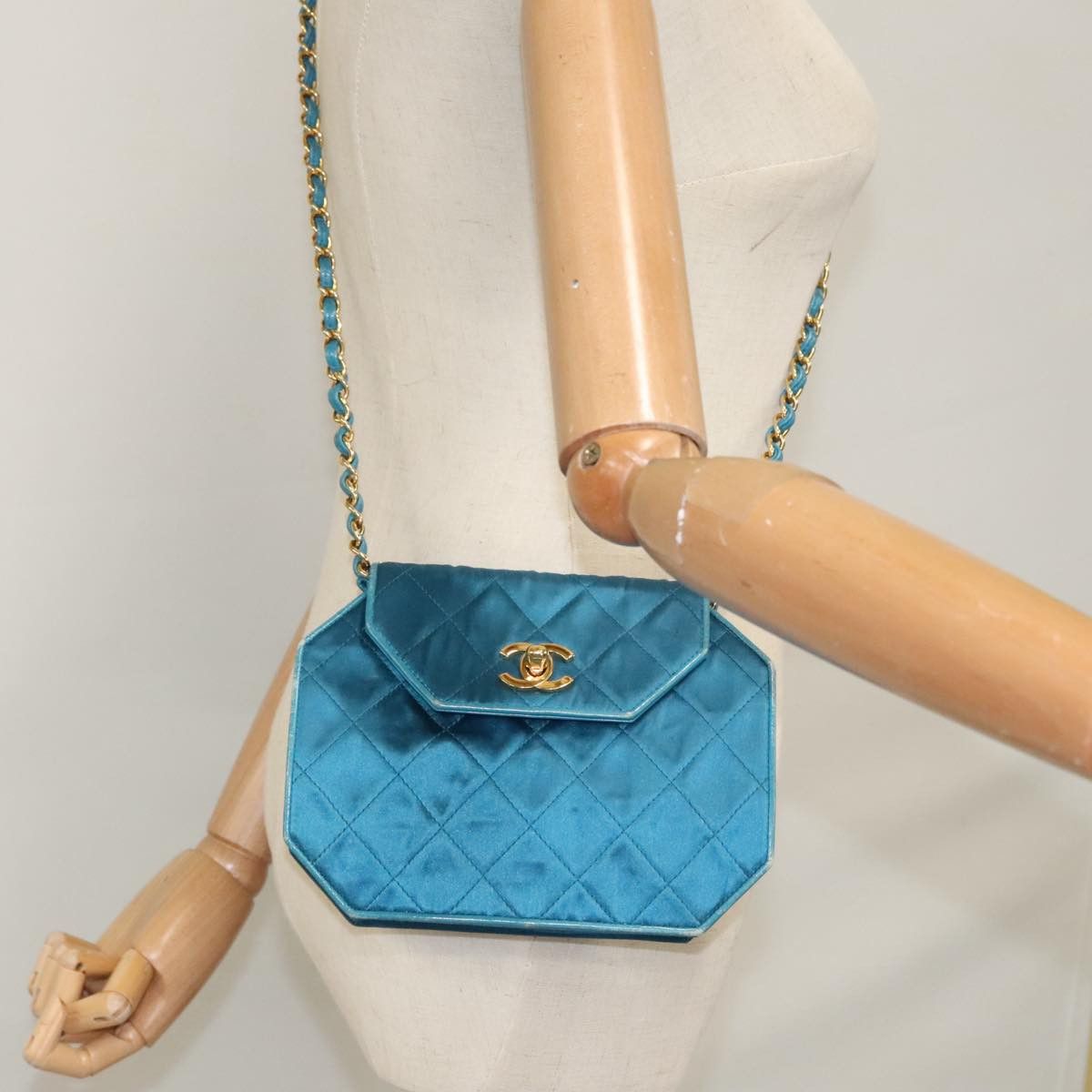 Chanel Chanel Cc shoulder Size ONE SIZE - 16 Thumbnail
