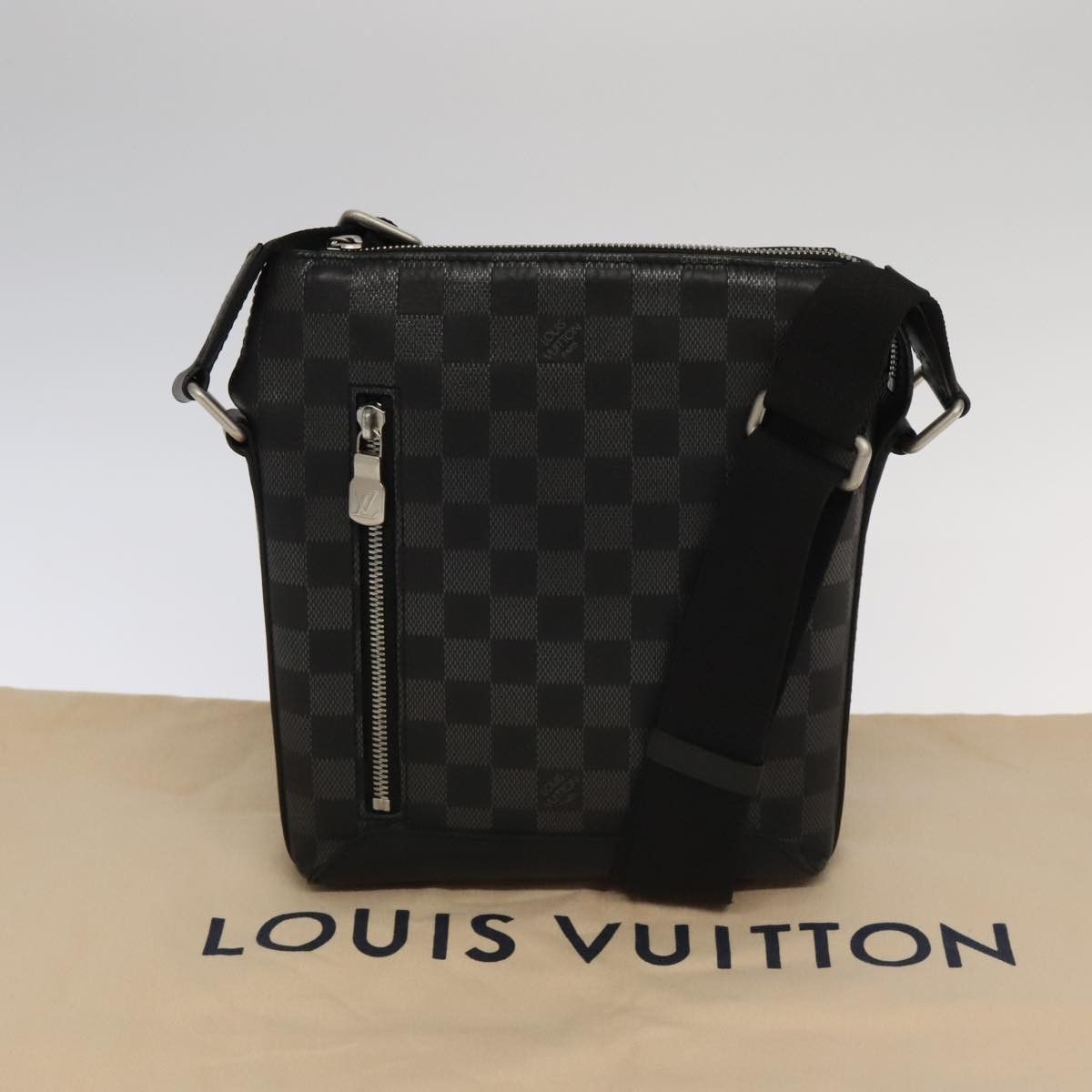 Louis Vuitton Louis Vuitton Discovery shoulder Size ONE SIZE - 20 Thumbnail