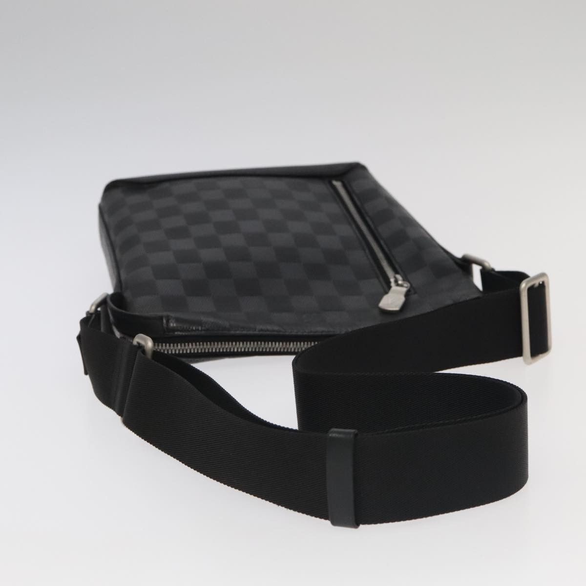Louis Vuitton Louis Vuitton Discovery shoulder Size ONE SIZE - 5 Thumbnail