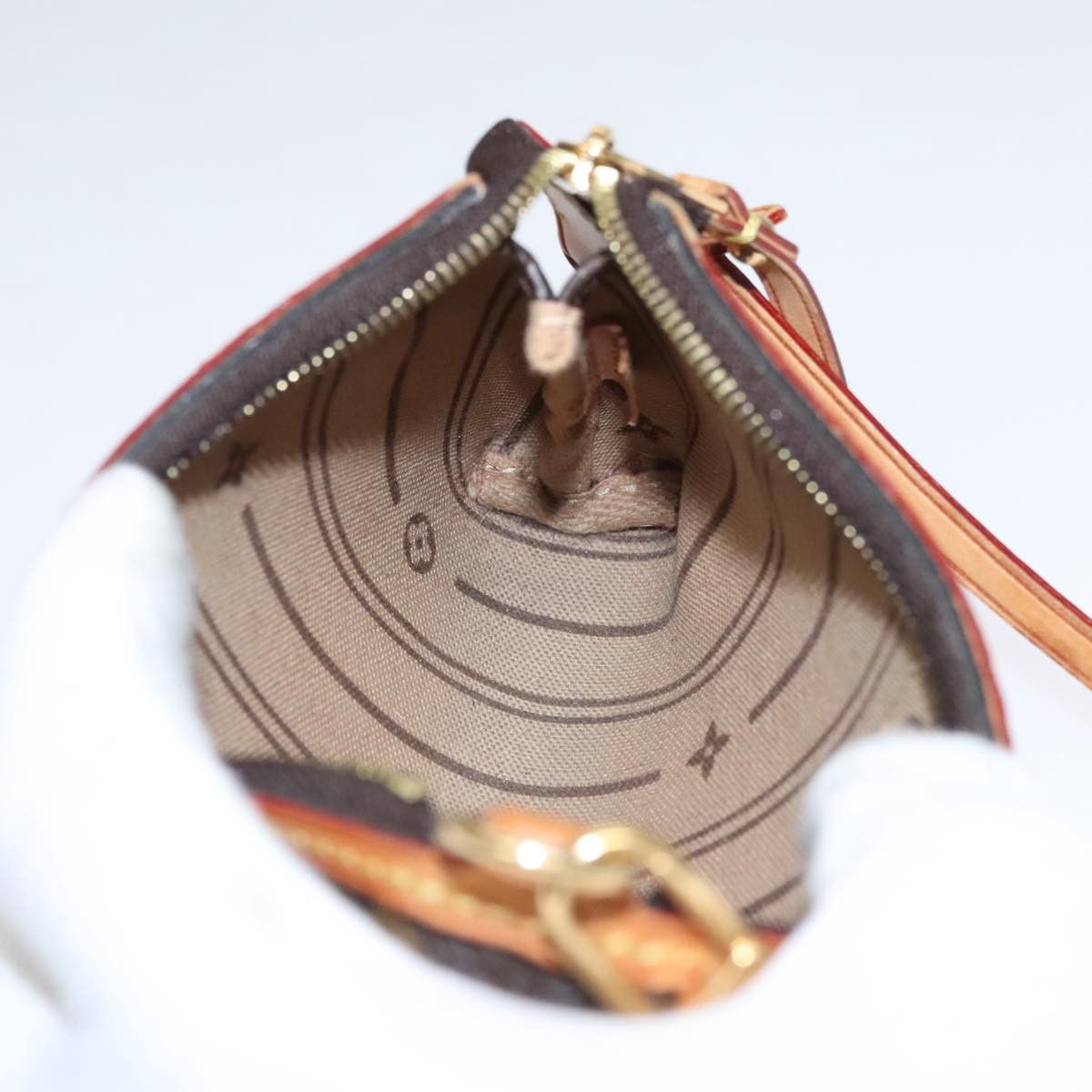 Louis Vuitton Louis Vuitton Pochette clutch Size ONE SIZE - 21 Thumbnail