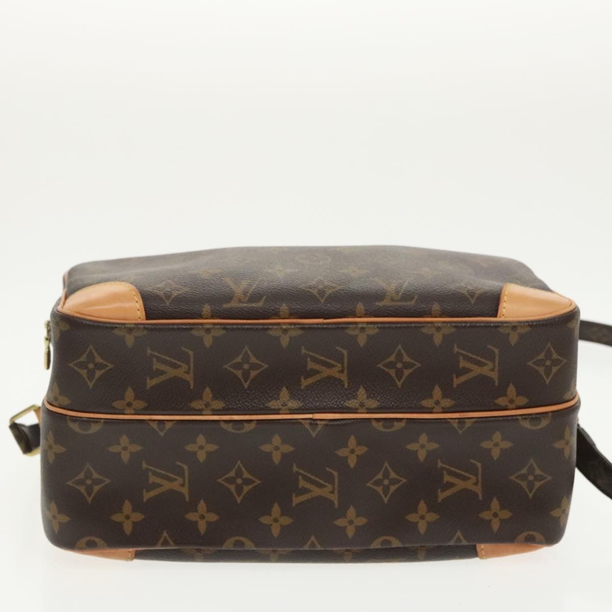 Louis Vuitton Louis Vuitton Nile shoulder Size ONE SIZE - 20 Thumbnail