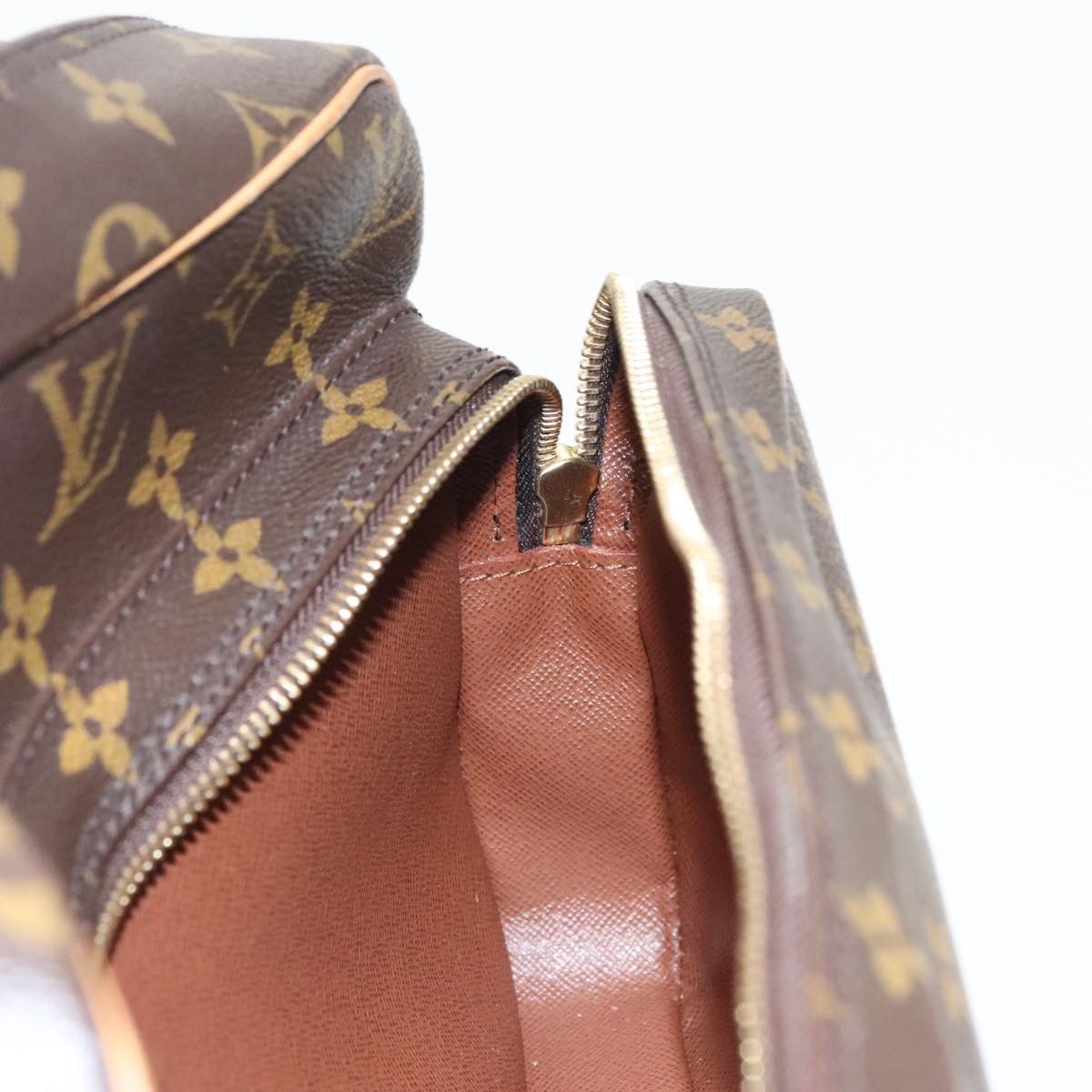 Louis Vuitton Louis Vuitton Nile shoulder Size ONE SIZE - 24 Thumbnail