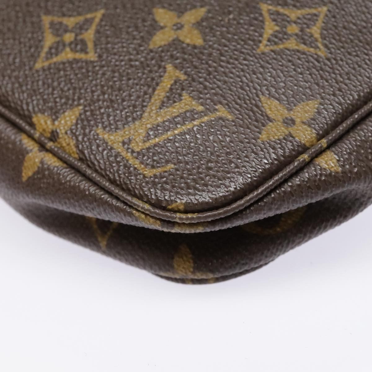 Louis Vuitton Louis Vuitton Pochette Accessoire clutch Size ONE SIZE - 4 Thumbnail