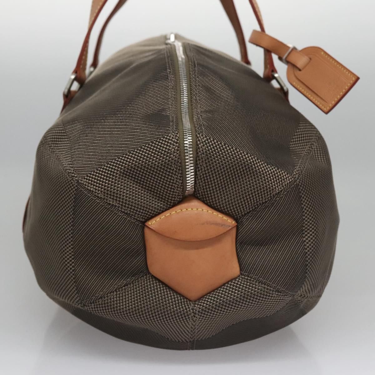 Louis Vuitton Louis Vuitton Geant travel Size ONE SIZE - 4 Thumbnail
