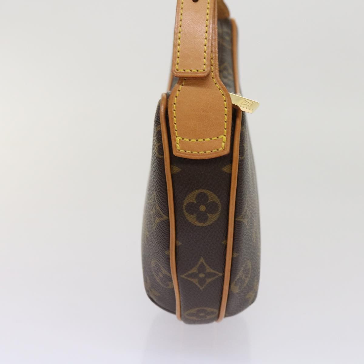 Louis Vuitton Louis Vuitton Croissant shoulder Size ONE SIZE - 12 Thumbnail