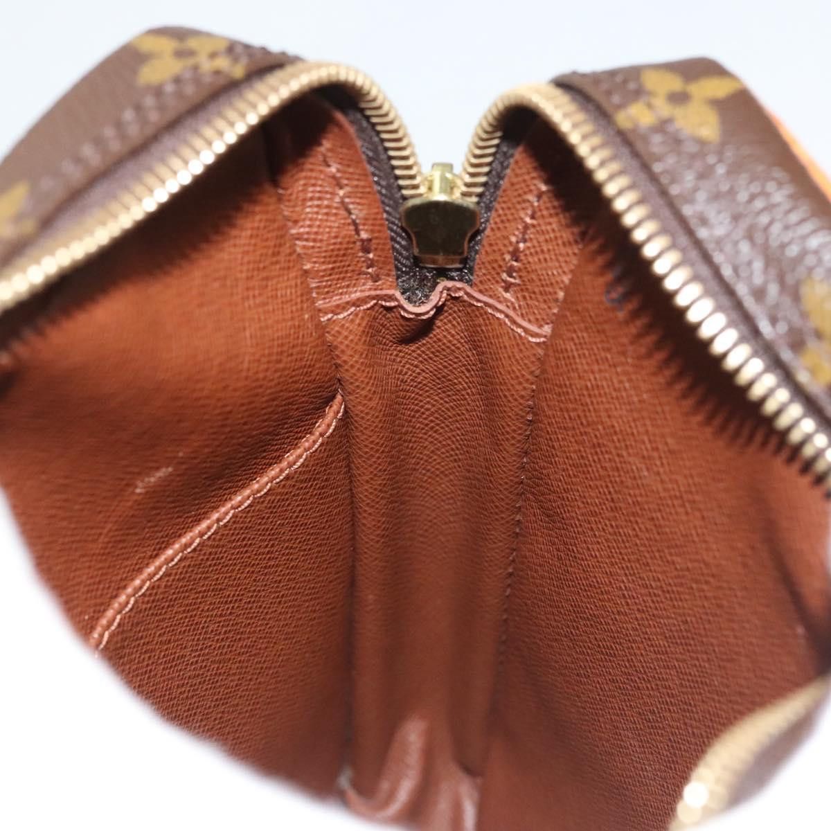 Louis Vuitton Louis Vuitton Danube shoulder Size ONE SIZE - 18 Thumbnail