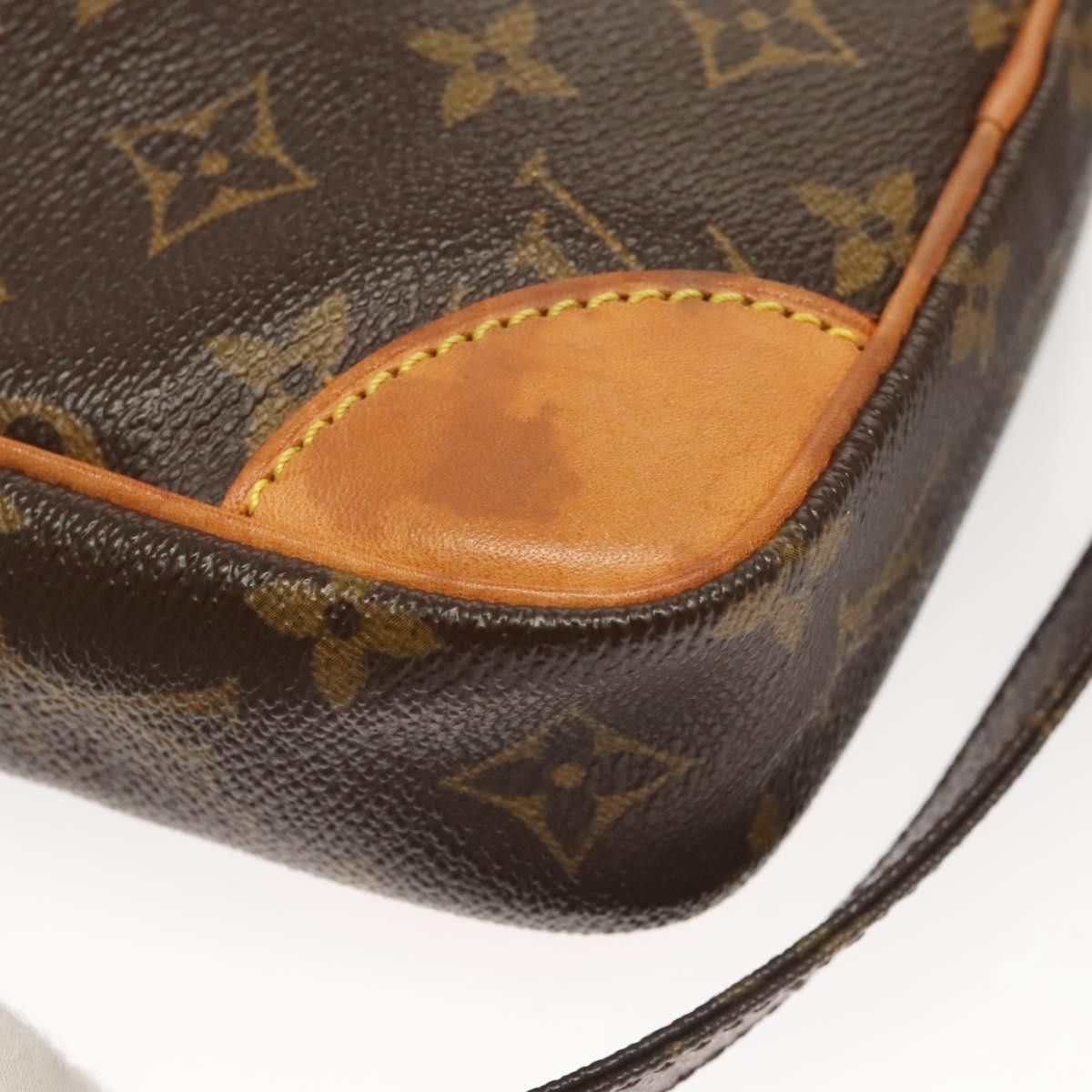 Louis Vuitton Louis Vuitton Danube shoulder Size ONE SIZE - 8 Thumbnail