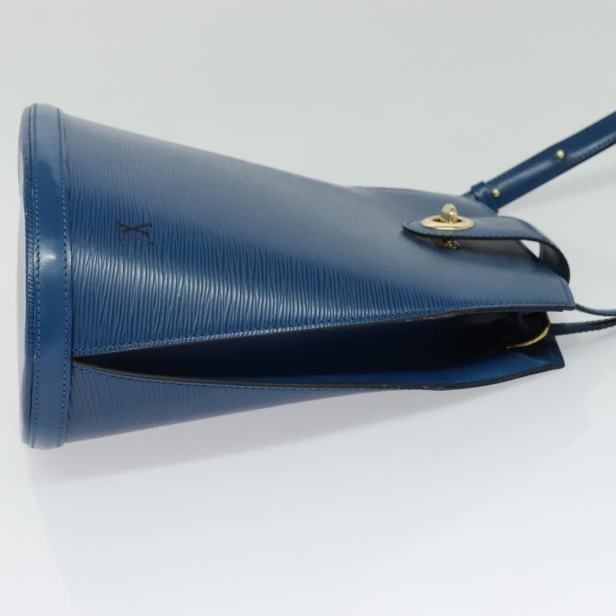 Louis Vuitton Louis Vuitton Cluny shoulder Size ONE SIZE - 4 Thumbnail