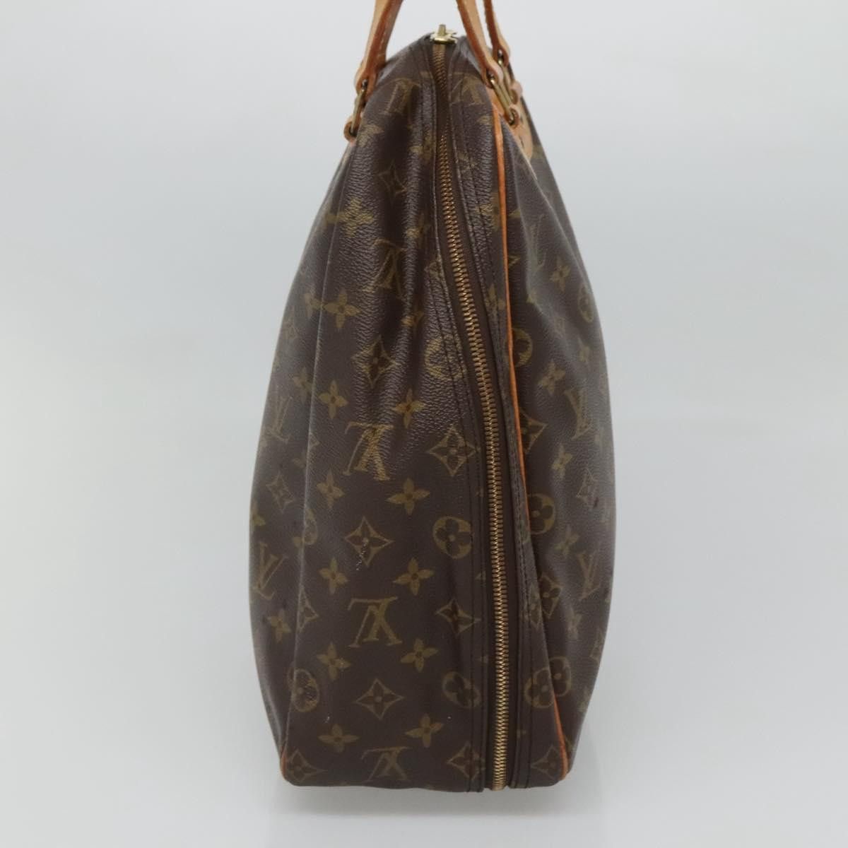 Louis Vuitton Louis Vuitton Excursion handbag Size ONE SIZE - 3 Thumbnail