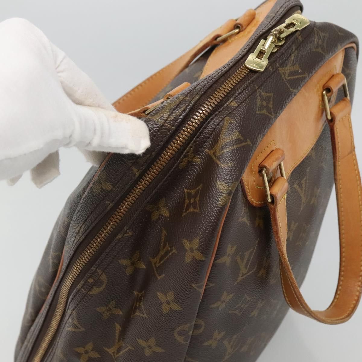 Louis Vuitton Louis Vuitton Excursion handbag Size ONE SIZE - 20 Thumbnail