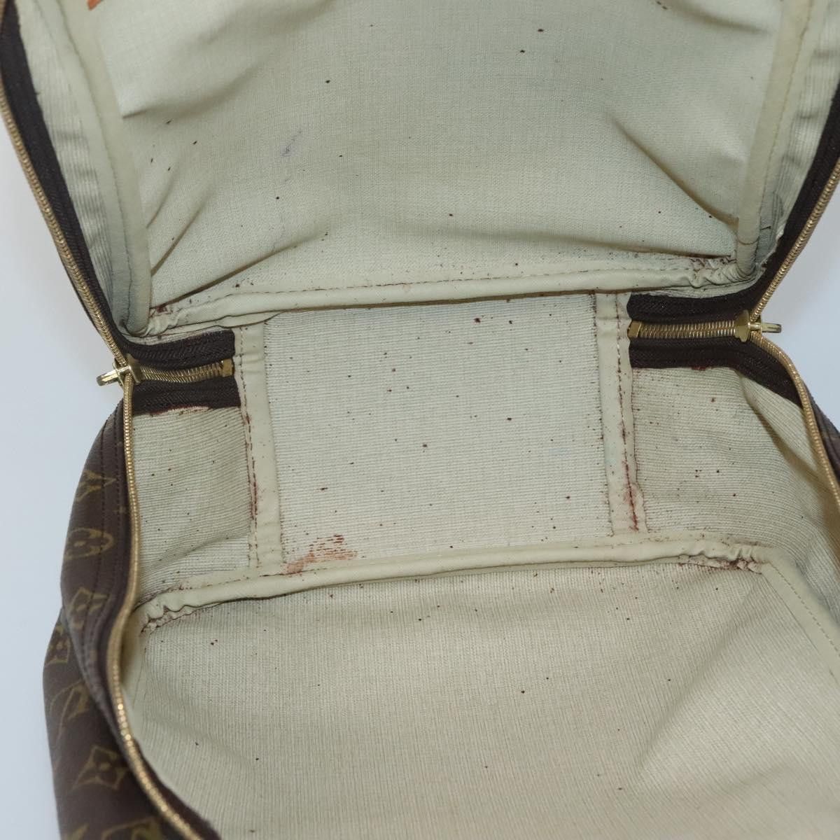 Louis Vuitton Louis Vuitton Excursion handbag Size ONE SIZE - 11 Thumbnail