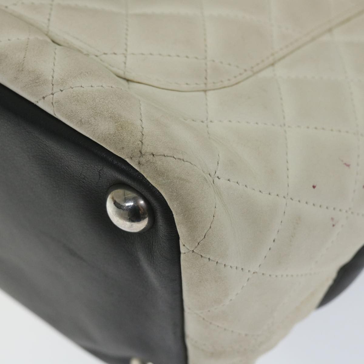 Chanel Chanel Cambon line tote Size ONE SIZE - 12 Thumbnail