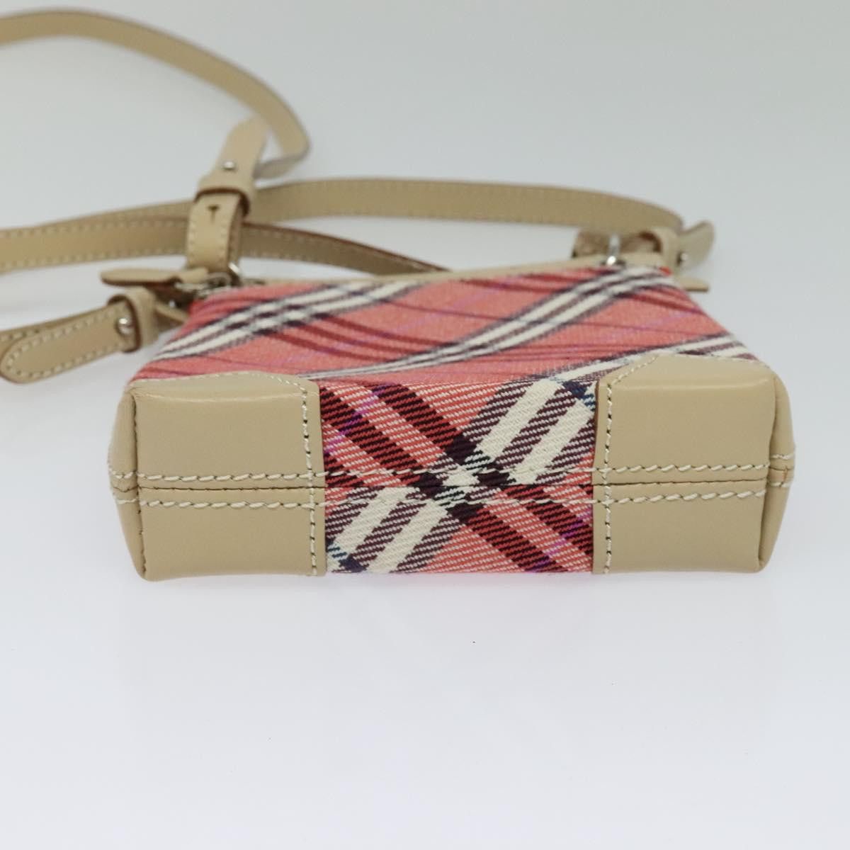 Burberry Burberry Blue Label shoulder Size ONE SIZE - 18 Thumbnail