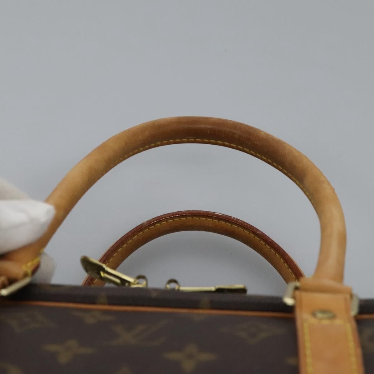 Louis Vuitton Louis Vuitton Sirius travel Size ONE SIZE - 21 Thumbnail