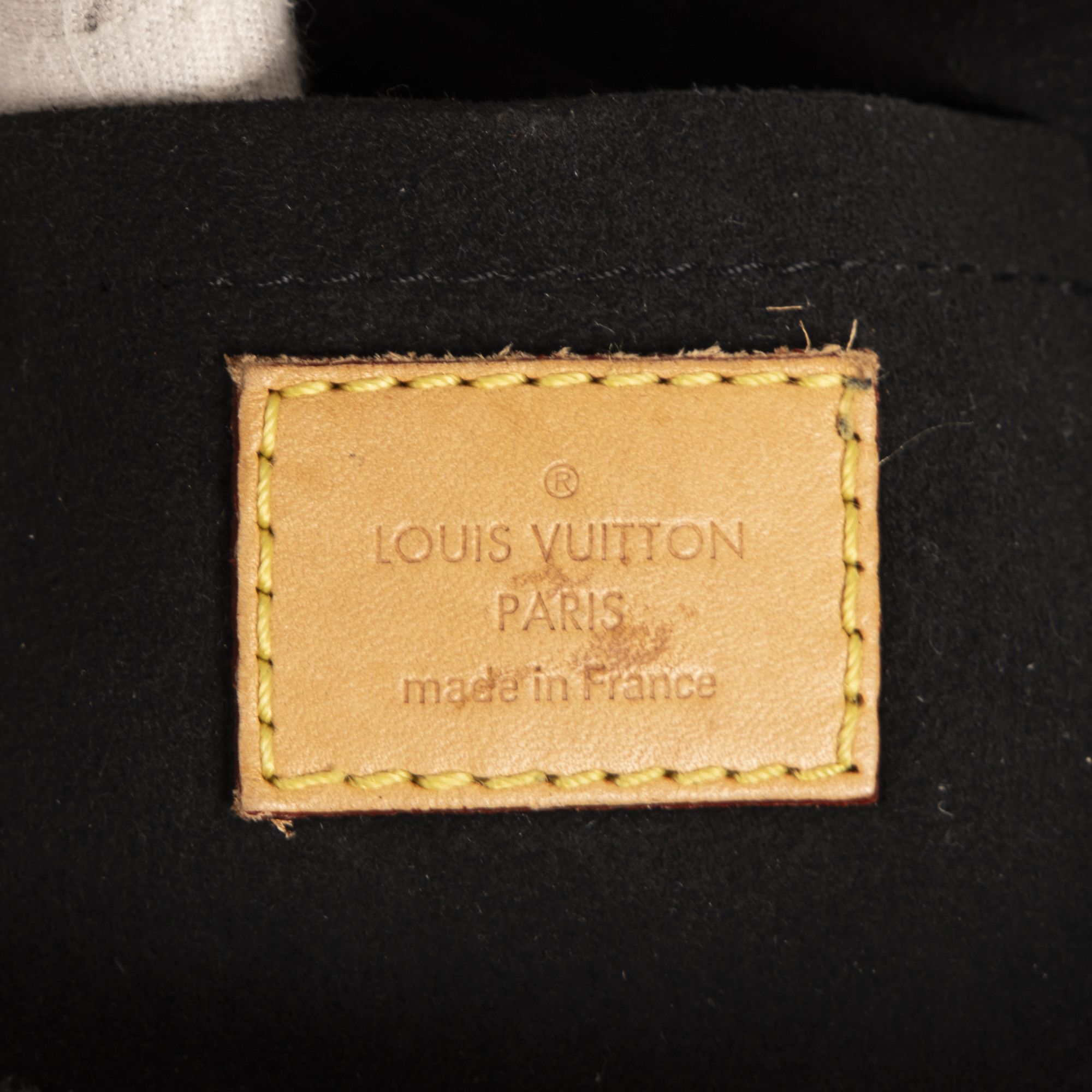 Louis Vuitton Duffle Top Handle Size ONE SIZE - 10 Thumbnail