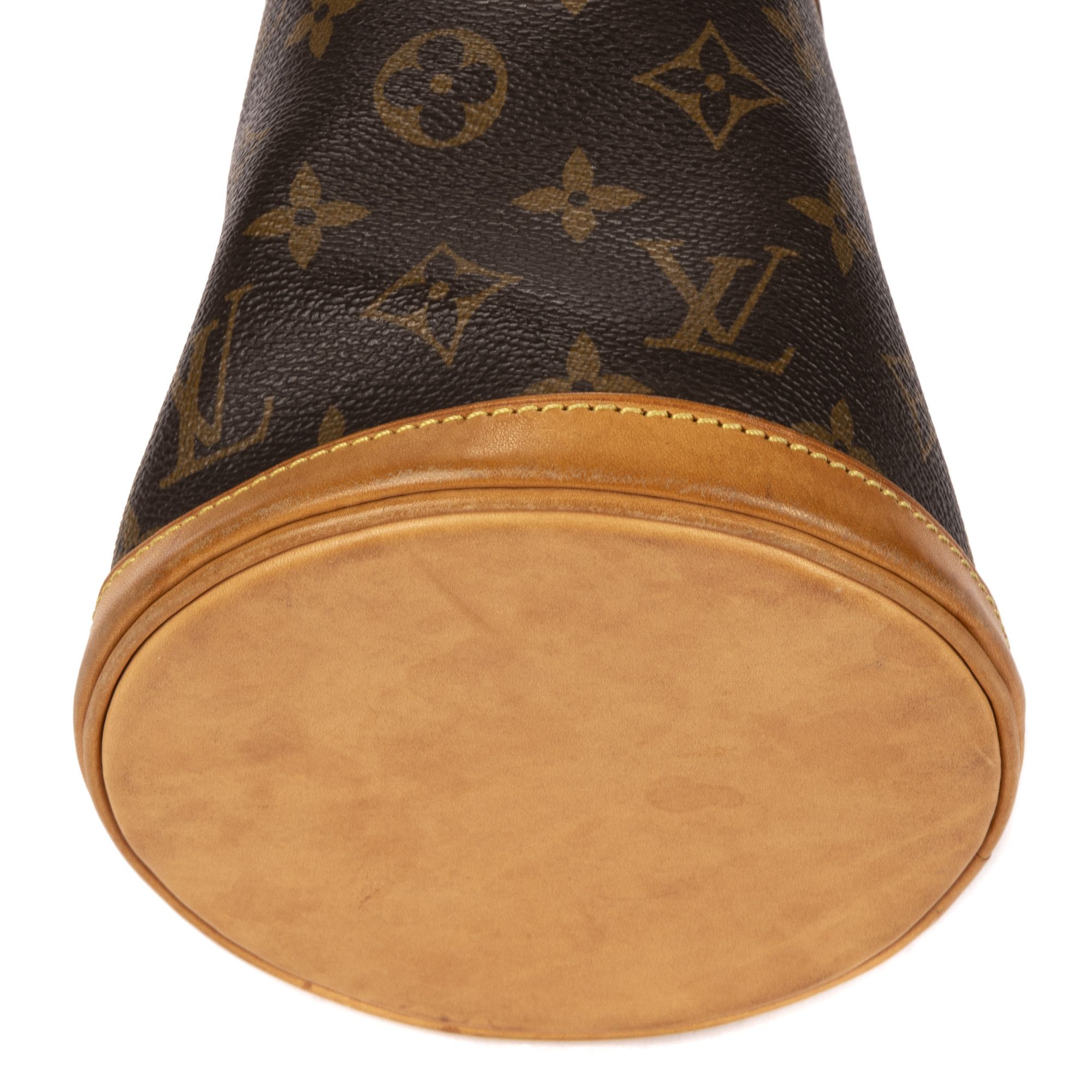Louis Vuitton Duffle Top Handle Size ONE SIZE - 8 Thumbnail