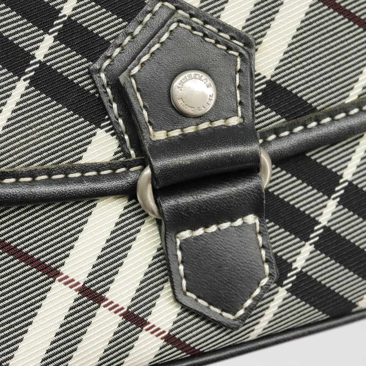 Burberry Burberry Nova Check shoulder Size ONE SIZE - 24 Thumbnail