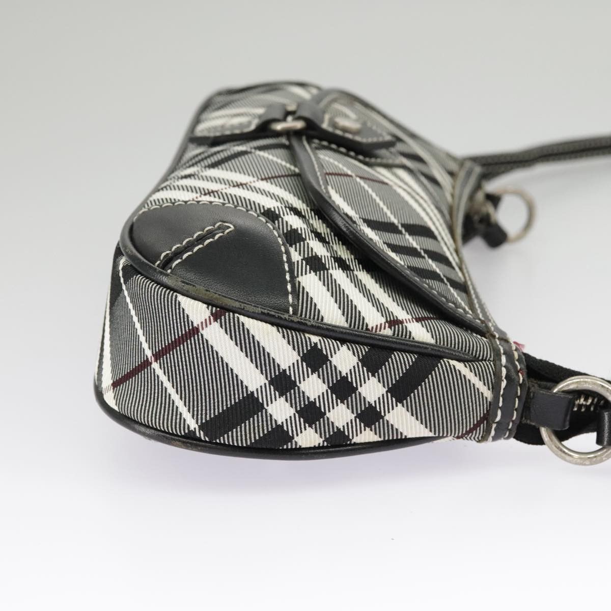 Burberry Burberry Nova Check shoulder Size ONE SIZE - 16 Thumbnail