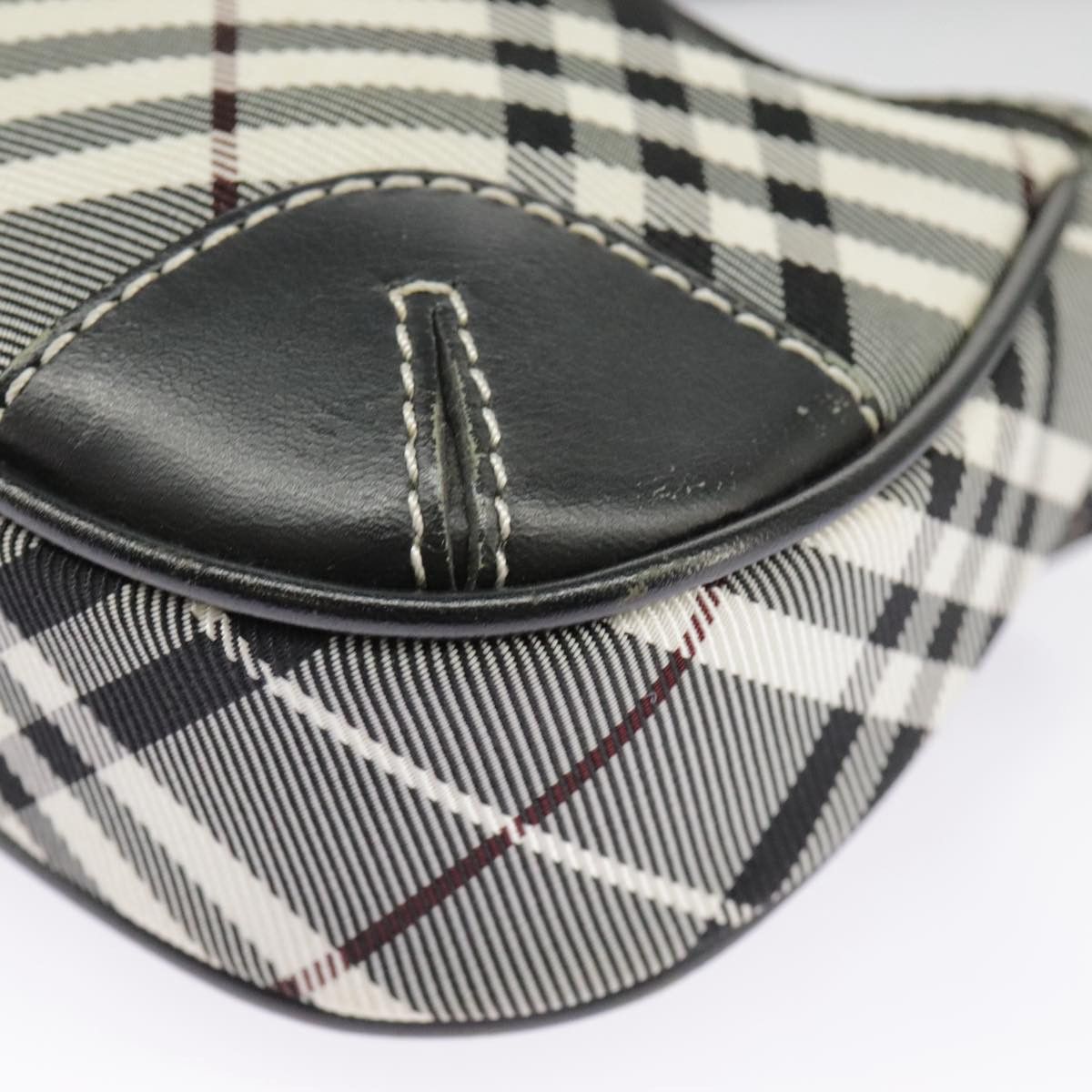 Burberry Burberry Nova Check shoulder Size ONE SIZE - 21 Thumbnail