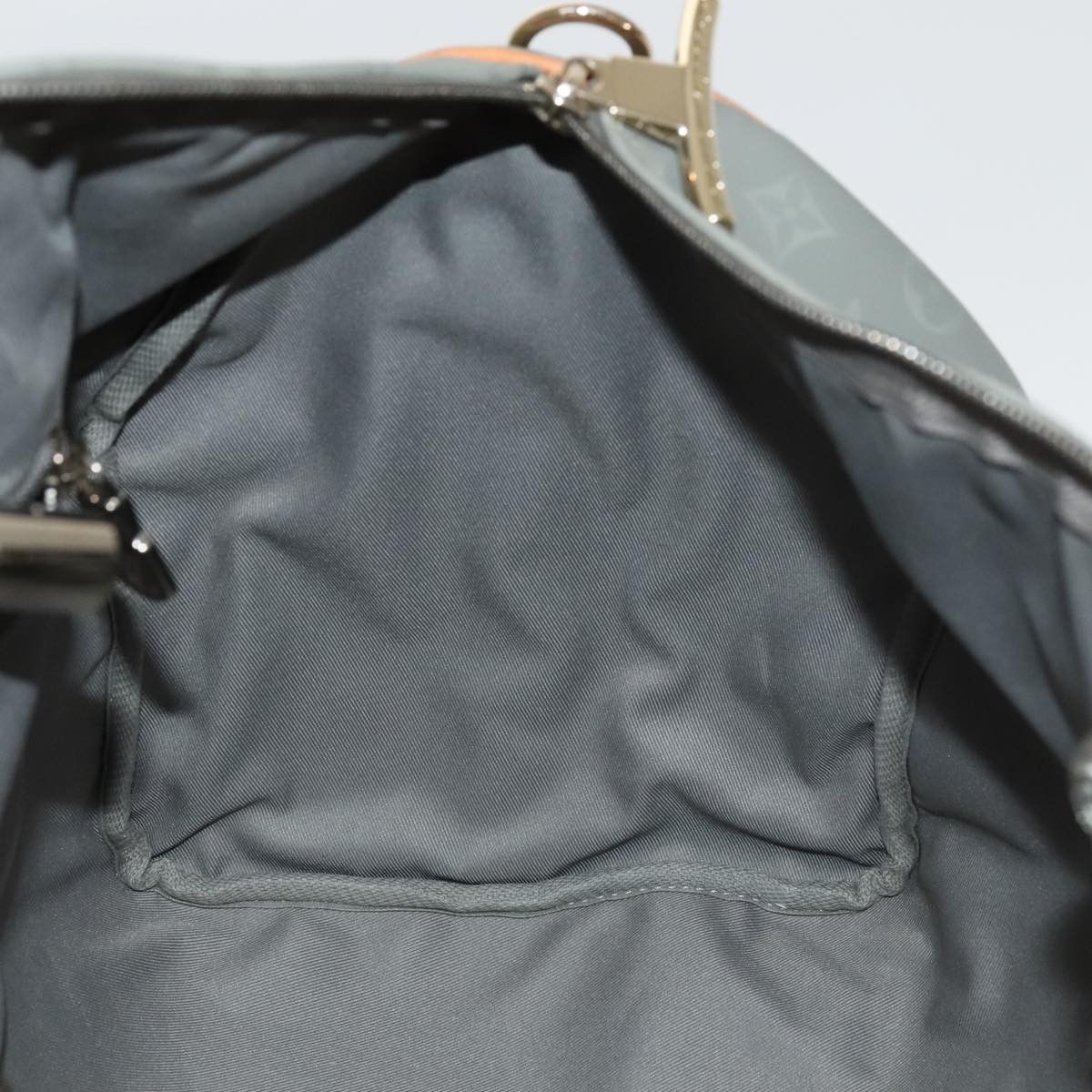 Louis Vuitton Louis Vuitton travel Size ONE SIZE - 24 Thumbnail