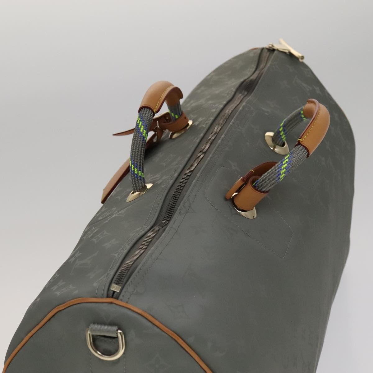 Louis Vuitton Louis Vuitton travel Size ONE SIZE - 13 Thumbnail