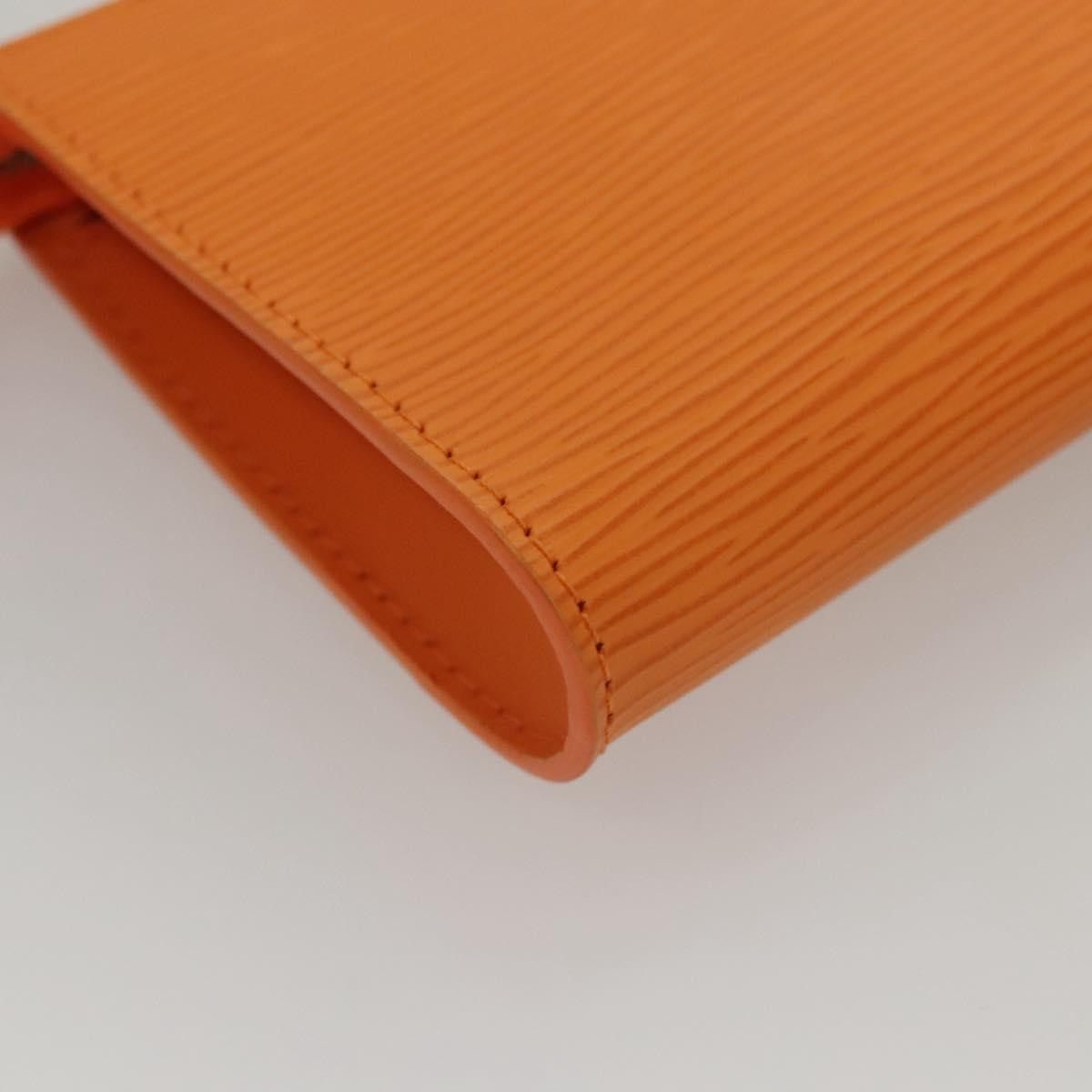 Louis Vuitton Louis Vuitton Mandara clutch Size ONE SIZE - 7 Thumbnail