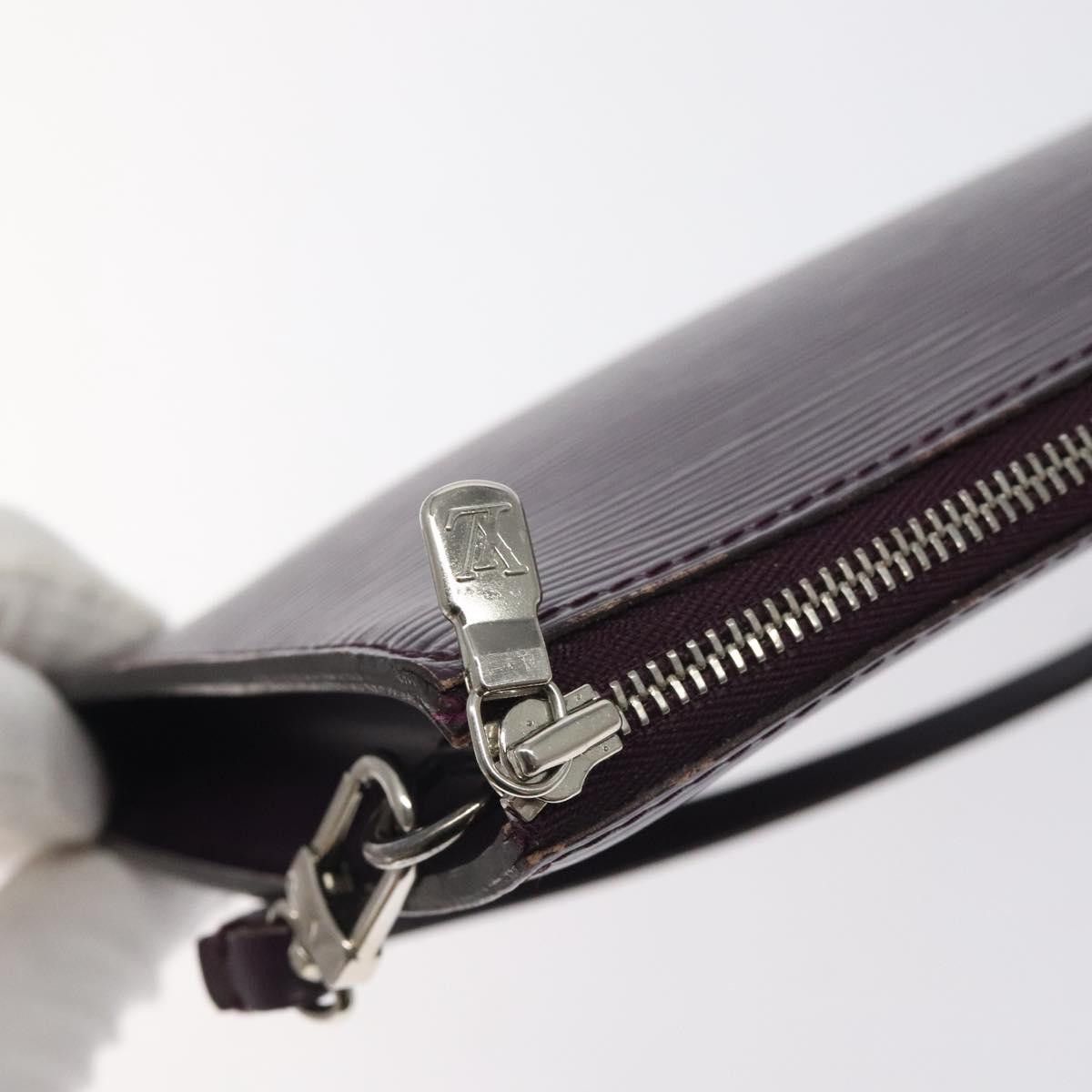 Louis Vuitton Louis Vuitton Pochette Accessoire clutch Size ONE SIZE - 19 Thumbnail
