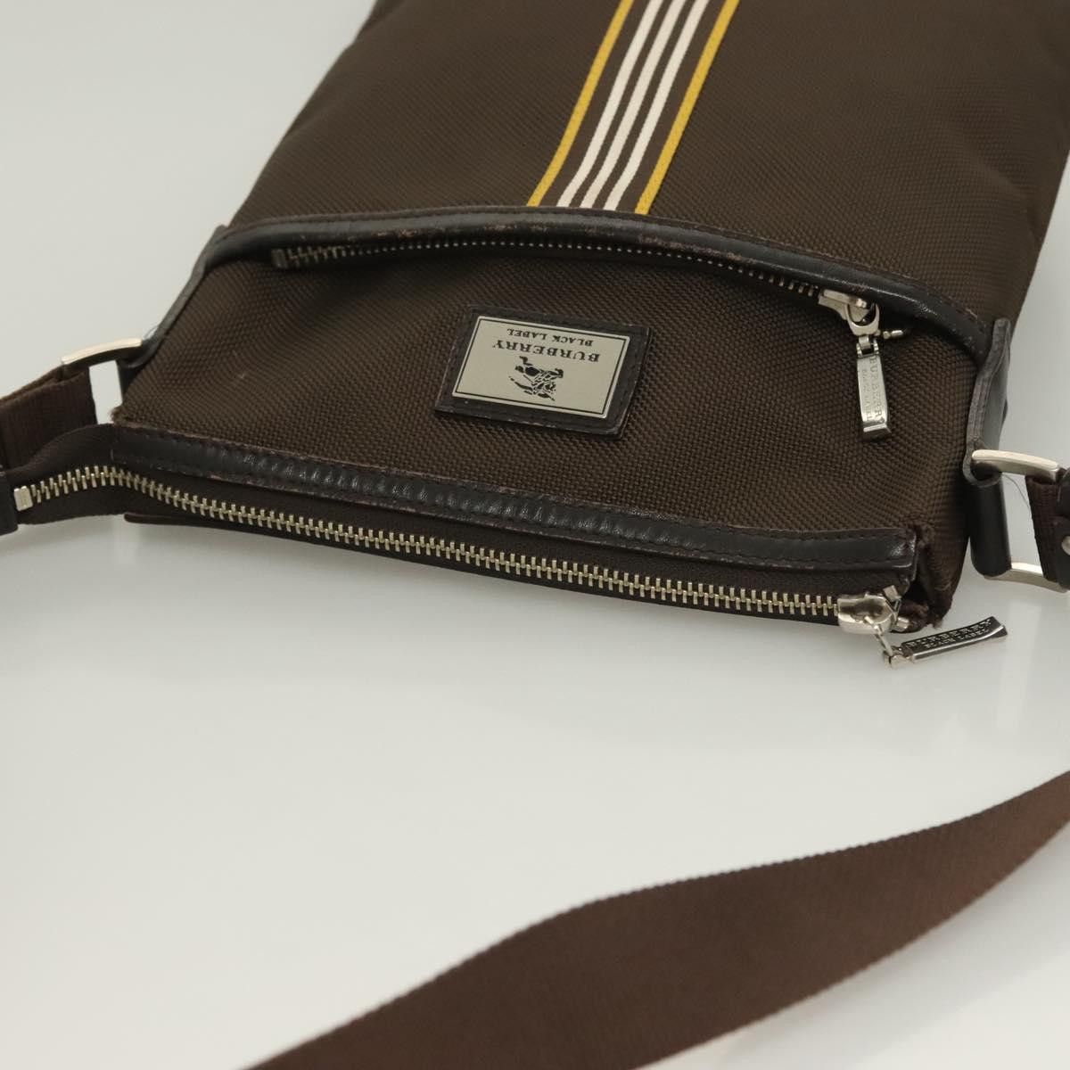 Burberry Burberry Black Label shoulder Size ONE SIZE - 18 Thumbnail