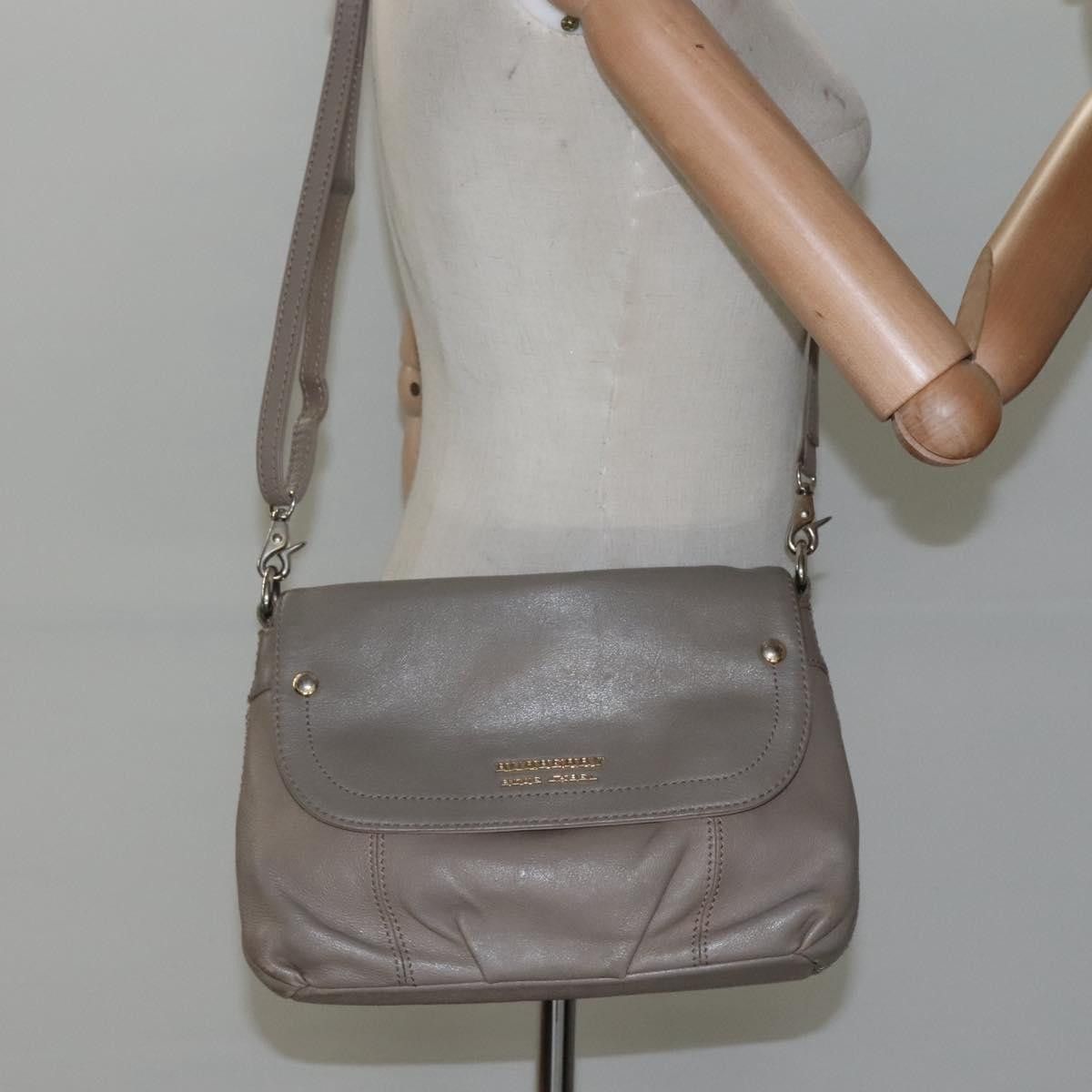 Burberry Burberry shoulder Size ONE SIZE - 20 Thumbnail